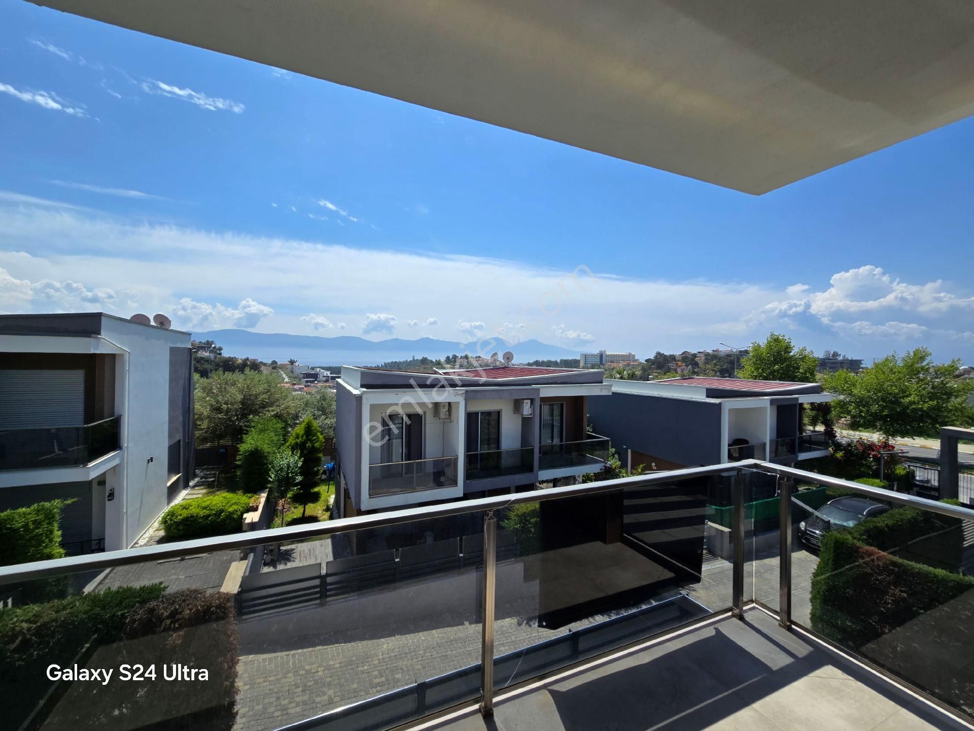 Kuşadası Kadınlar Denizinde Sahile Yürüme Mesafesinde 3+1 140m2 Tek Müstakil Özel Havuzlu - Görsel 22