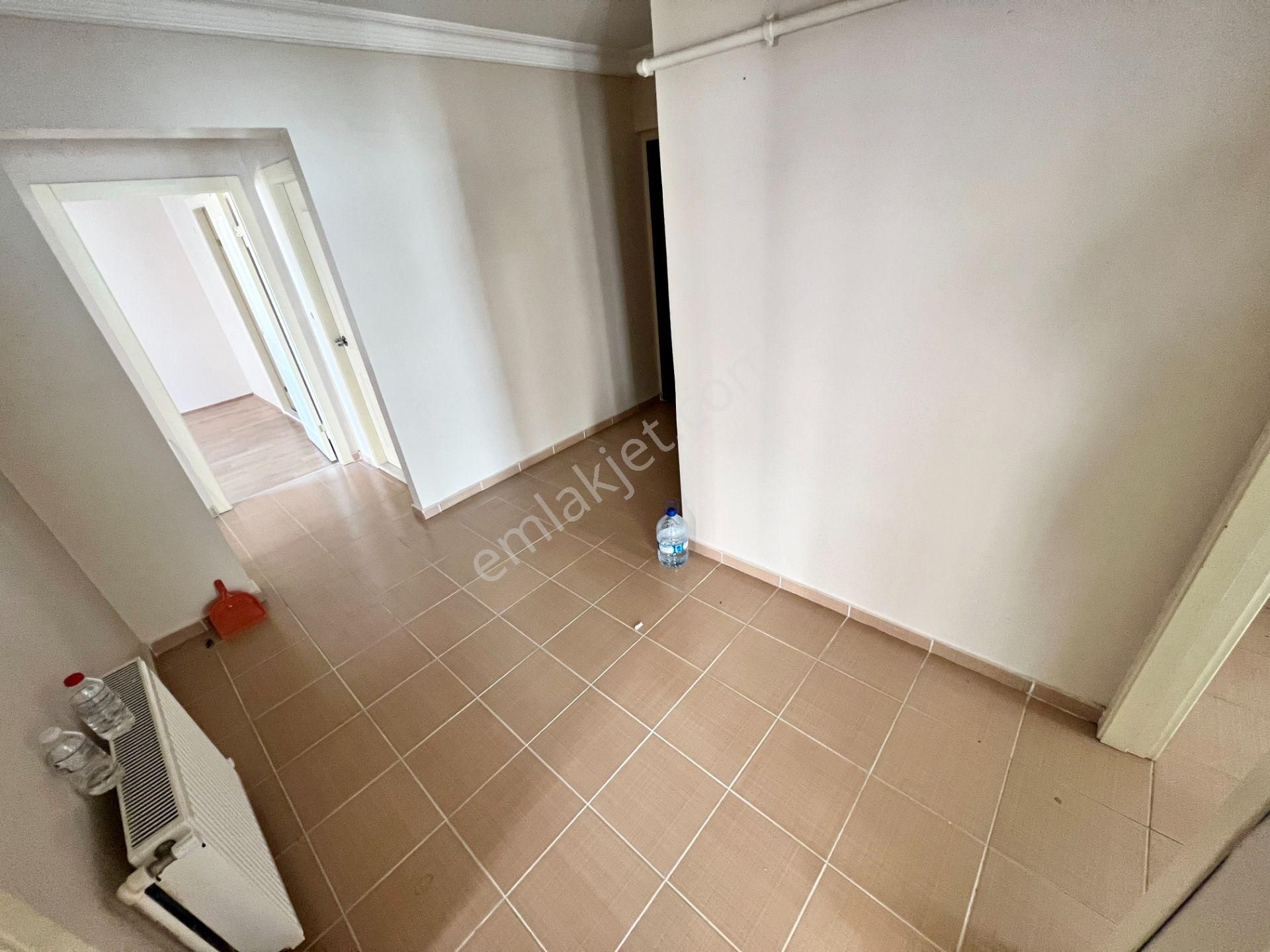 Cihandan Çiğdemtepe'de Selim Caddesi Üzerinde 3+1 Kiralık Daire - Görsel 27