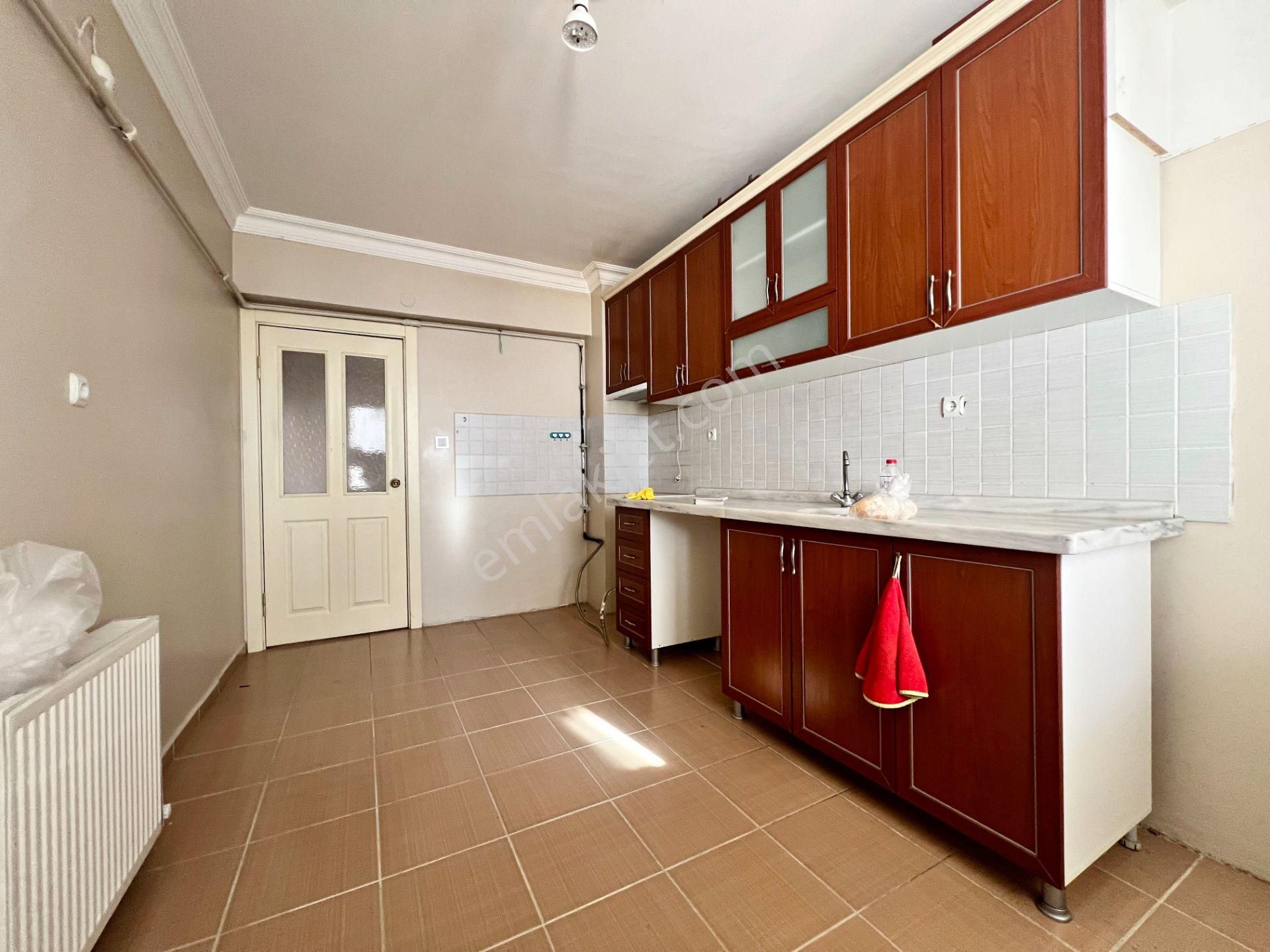 Cihandan Çiğdemtepe'de Selim Caddesi Üzerinde 3+1 Kiralık Daire - Görsel 6