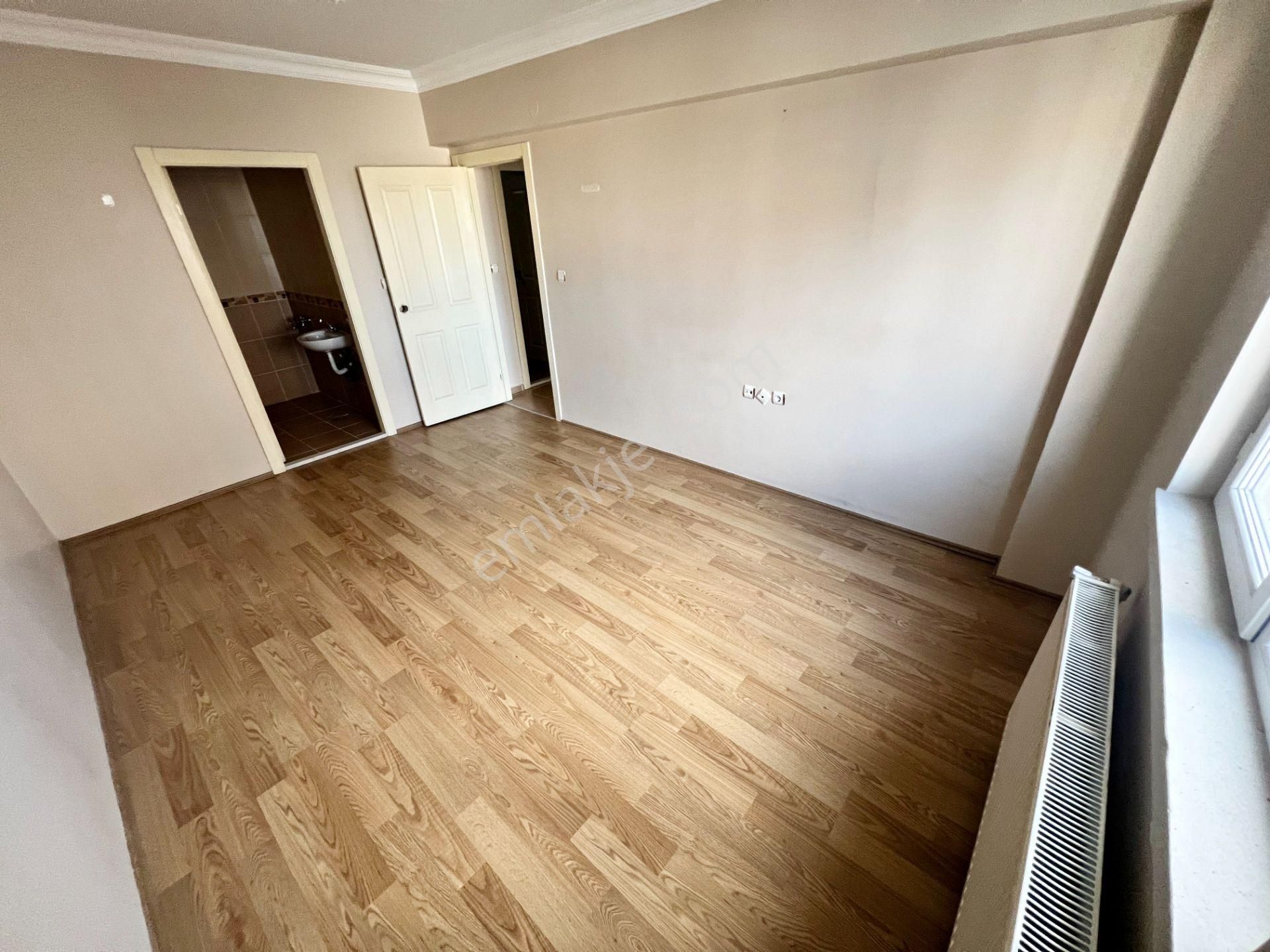 Cihandan Çiğdemtepe'de Selim Caddesi Üzerinde 3+1 Kiralık Daire - Görsel 21