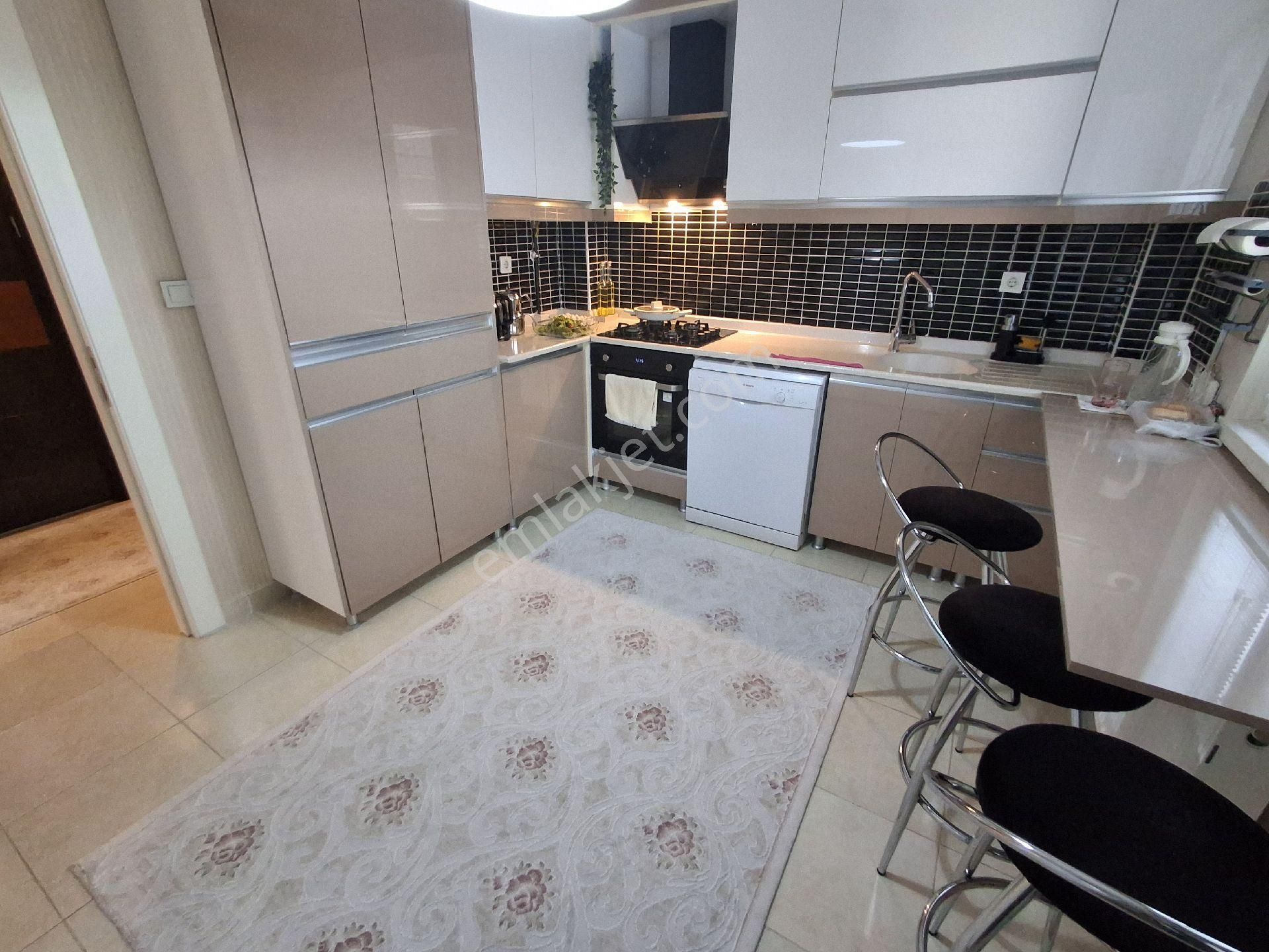 Karapürçek Başkent Gross Avm Yanında Asansörlü 4+1 1.kat Kombi D.kagıt Duşakabin - Görsel 2