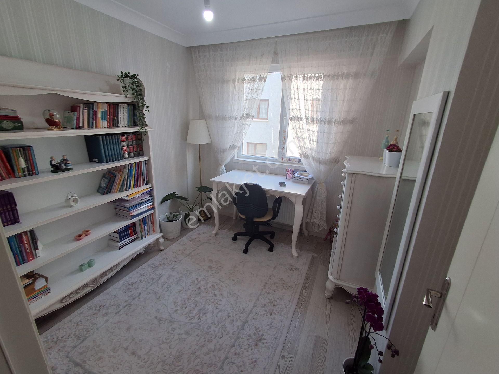 Karapürçek Başkent Gross Avm Yanında Asansörlü 4+1 1.kat Kombi D.kagıt Duşakabin - Görsel 14