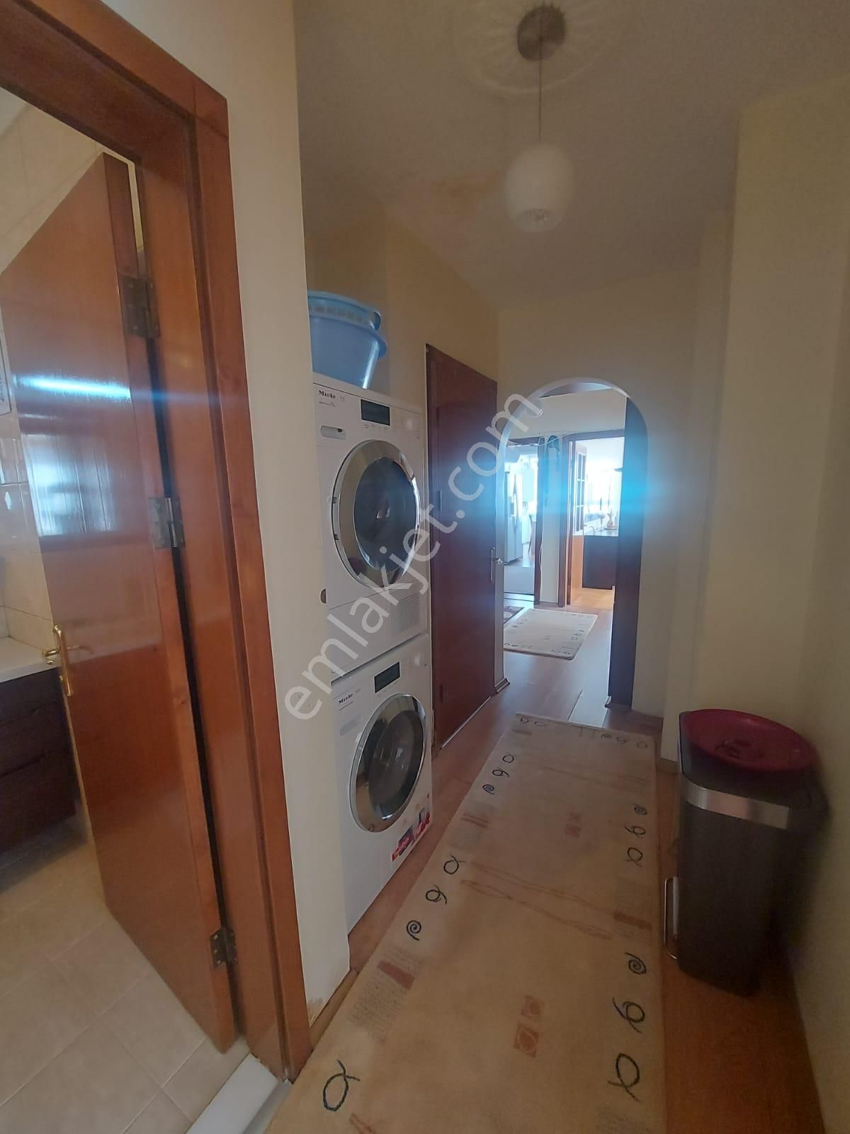 Asyapıdan 3+1 130m2 Aileye-bekara Full Eşyalı Mobilyalı Kombili - Görsel 18