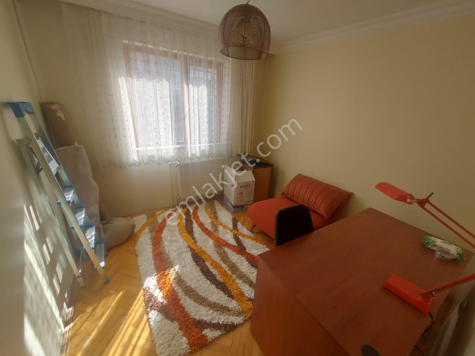Asyapıdan 3+1 130m2 Aileye-bekara Full Eşyalı Mobilyalı Kombili - Görsel 12