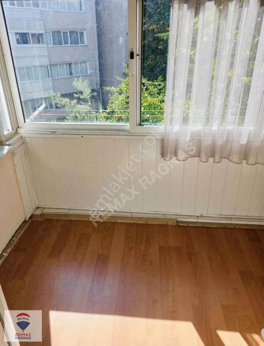 Avcılar Maliyeciler Sitesi Satılık Eşyalı 3+1 Arakat Daire - Görsel 6