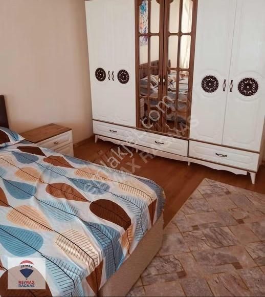 Avcılar Maliyeciler Sitesi Satılık Eşyalı 3+1 Arakat Daire - Görsel 3