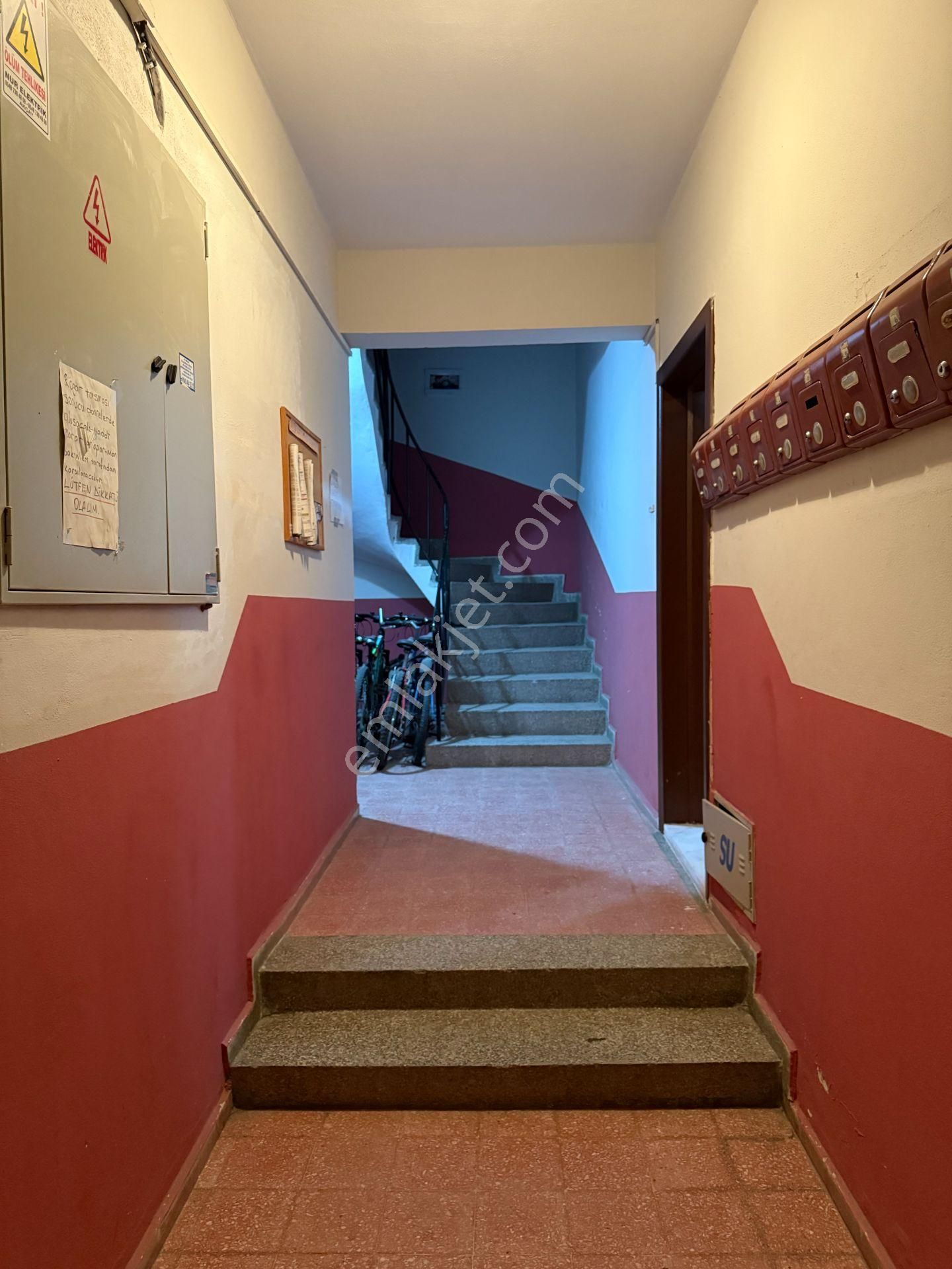 Akçay'ın En Güzel Yerinde Bahçe Kullanımlı 2+1 Satılık Daire - Görsel 24