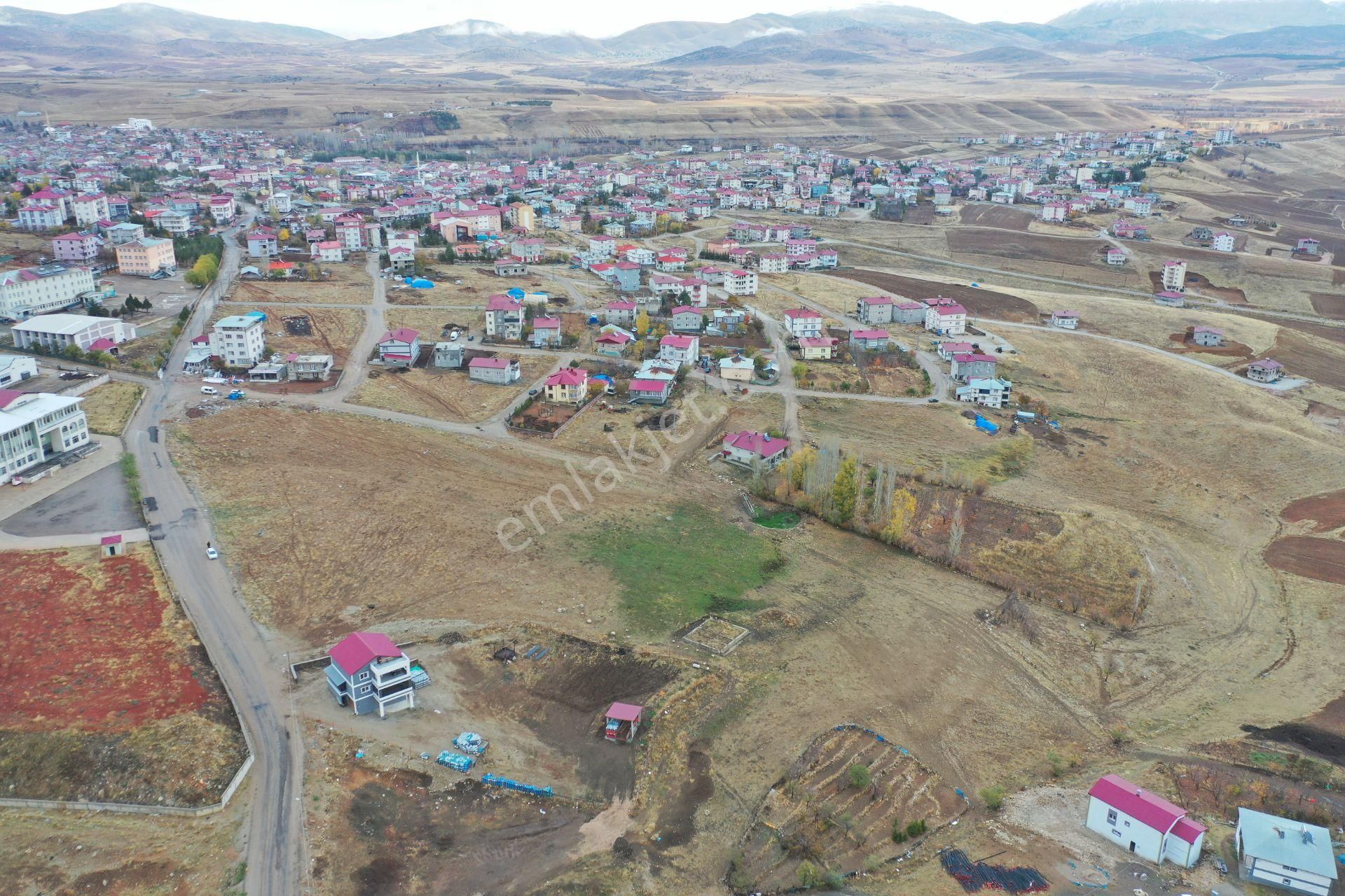 İlçe Nin Gelişen En Güzel Yerinde Merkezi Konumda Satılık Arsa - Görsel 2