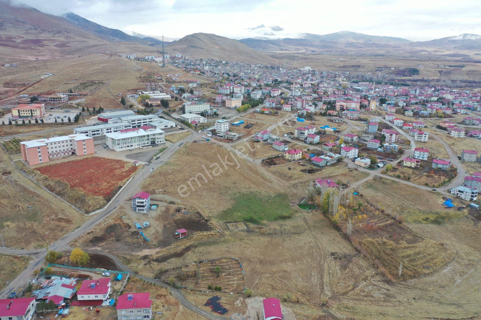 İlçe Nin Gelişen En Güzel Yerinde Merkezi Konumda Satılık Arsa - Görsel 4