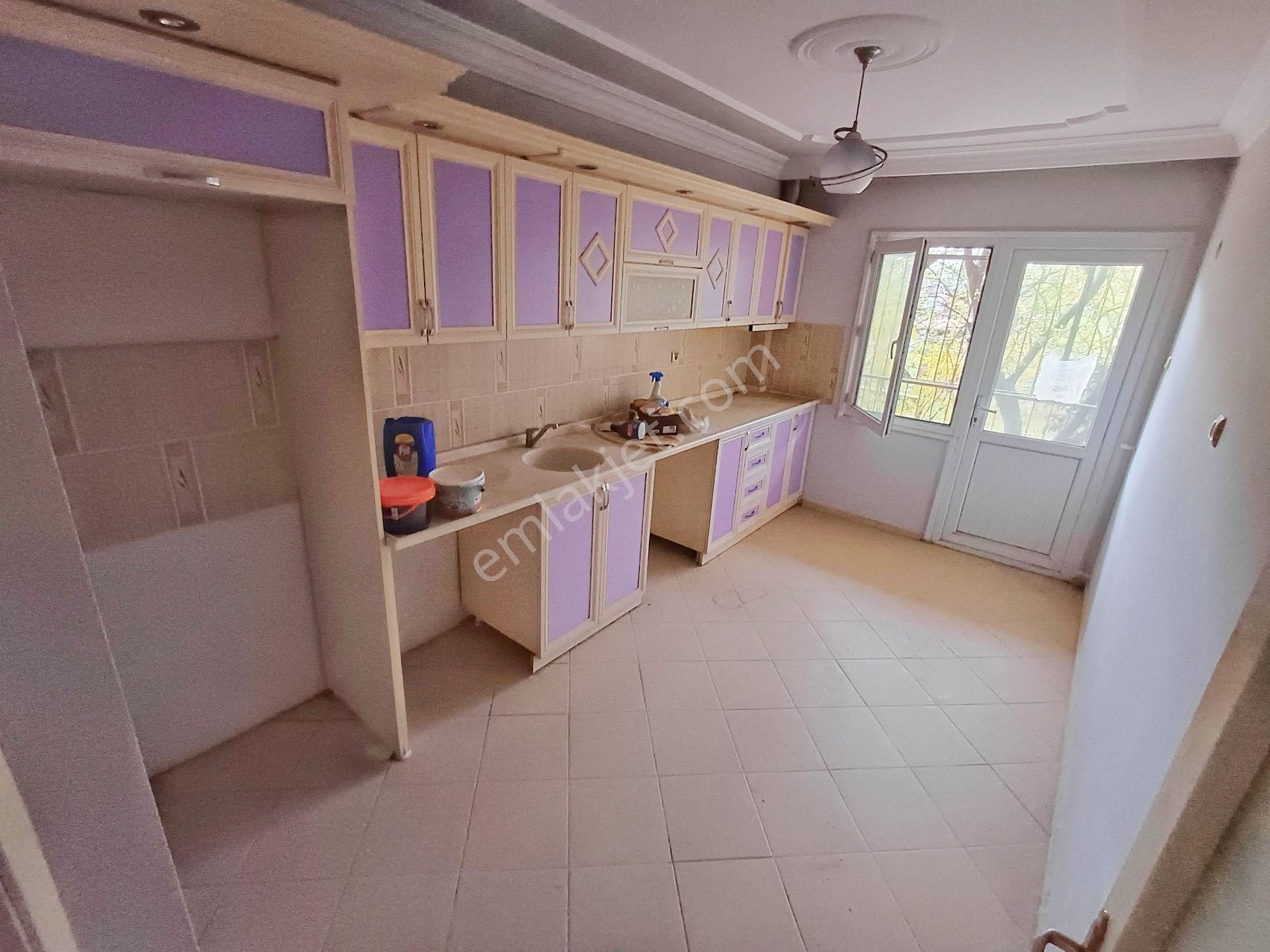 Öztürk Emlak'tan Zaferde 3+1 Satılık Daire - Görsel 12