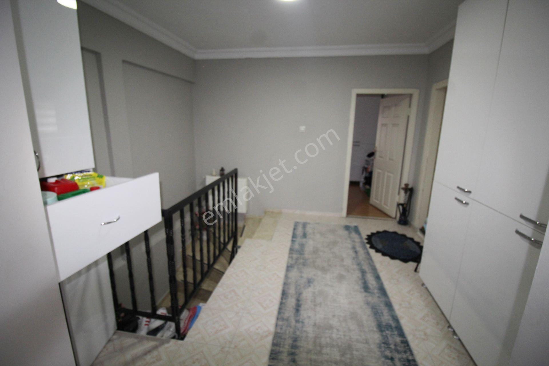 Krc'den Misket Mahallesinde Caddelere Yürüme Mesafesinde Satılık 6+1 Dubleks Teraslı Daire - Görsel 28