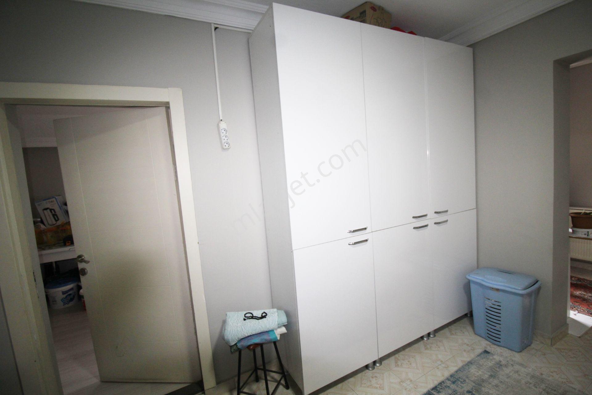 Krc'den Misket Mahallesinde Caddelere Yürüme Mesafesinde Satılık 6+1 Dubleks Teraslı Daire - Görsel 25
