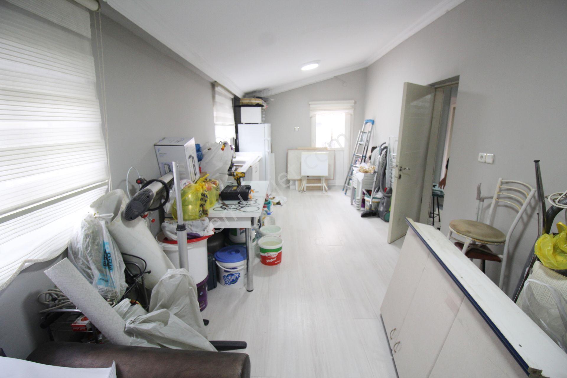 Krc'den Misket Mahallesinde Caddelere Yürüme Mesafesinde Satılık 6+1 Dubleks Teraslı Daire - Görsel 18