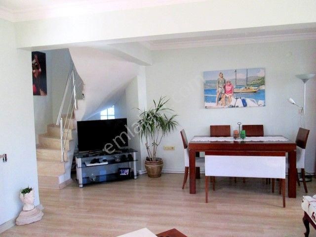 Urla Özbekde Site İçinde 3+1 Satılık Villa - Görsel 5