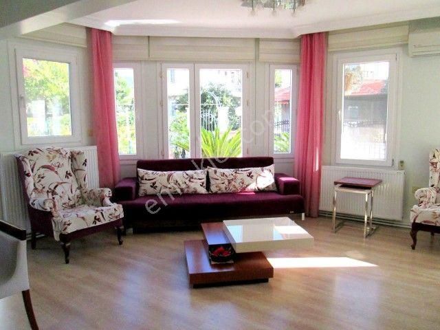 Urla Özbekde Site İçinde 3+1 Satılık Villa - Görsel 2