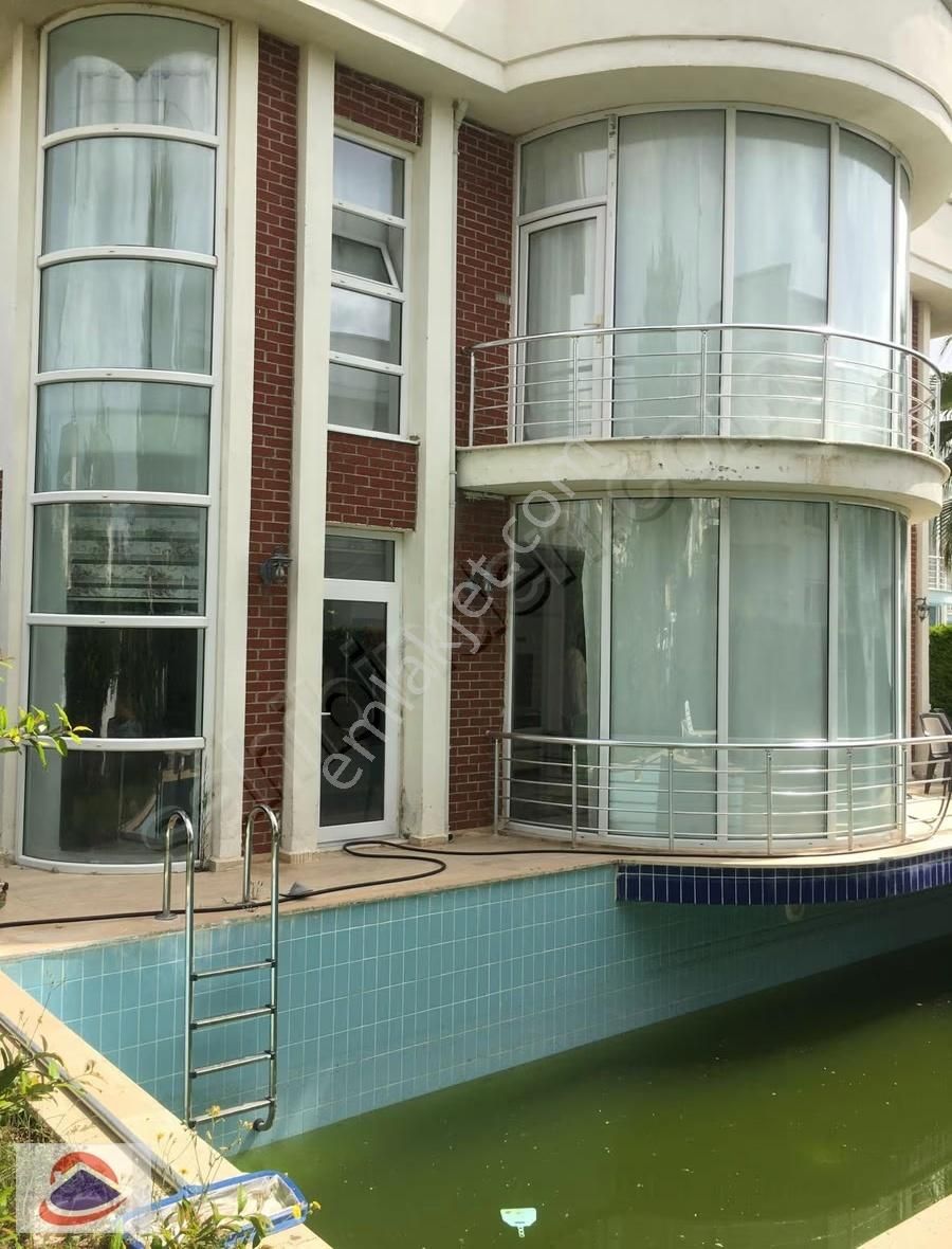 Bakımlı Denize Yakın 4+1 350 M² Havuzlu Dubleks Müstakil Villa - Görsel 25