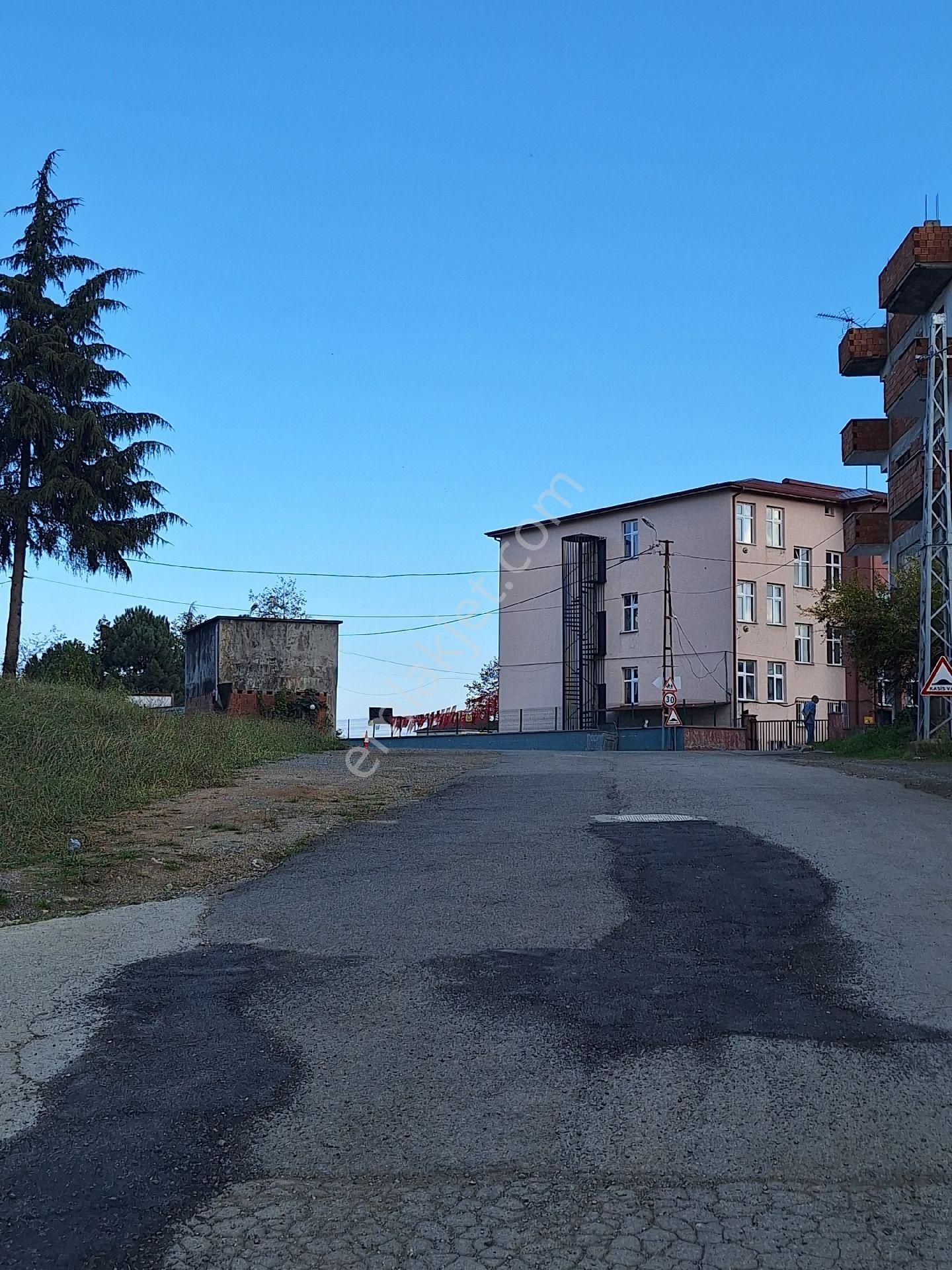 Yalıncak Çamlıtepe Sitesinde Kiralık Daire - Görsel 10