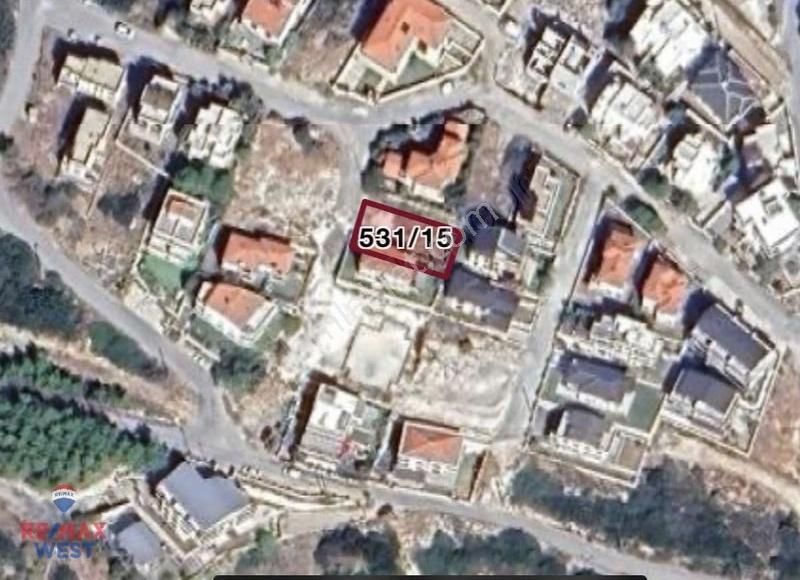 Karaburun İskele'de 298 M2 Satılık Villa Arsası - Görsel 3