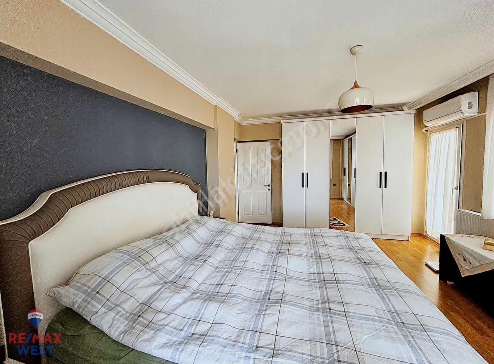 Yeni Girne Ana Cadde De Önü Açık Çok Geniş 3+1 Satılık Daire - Görsel 30