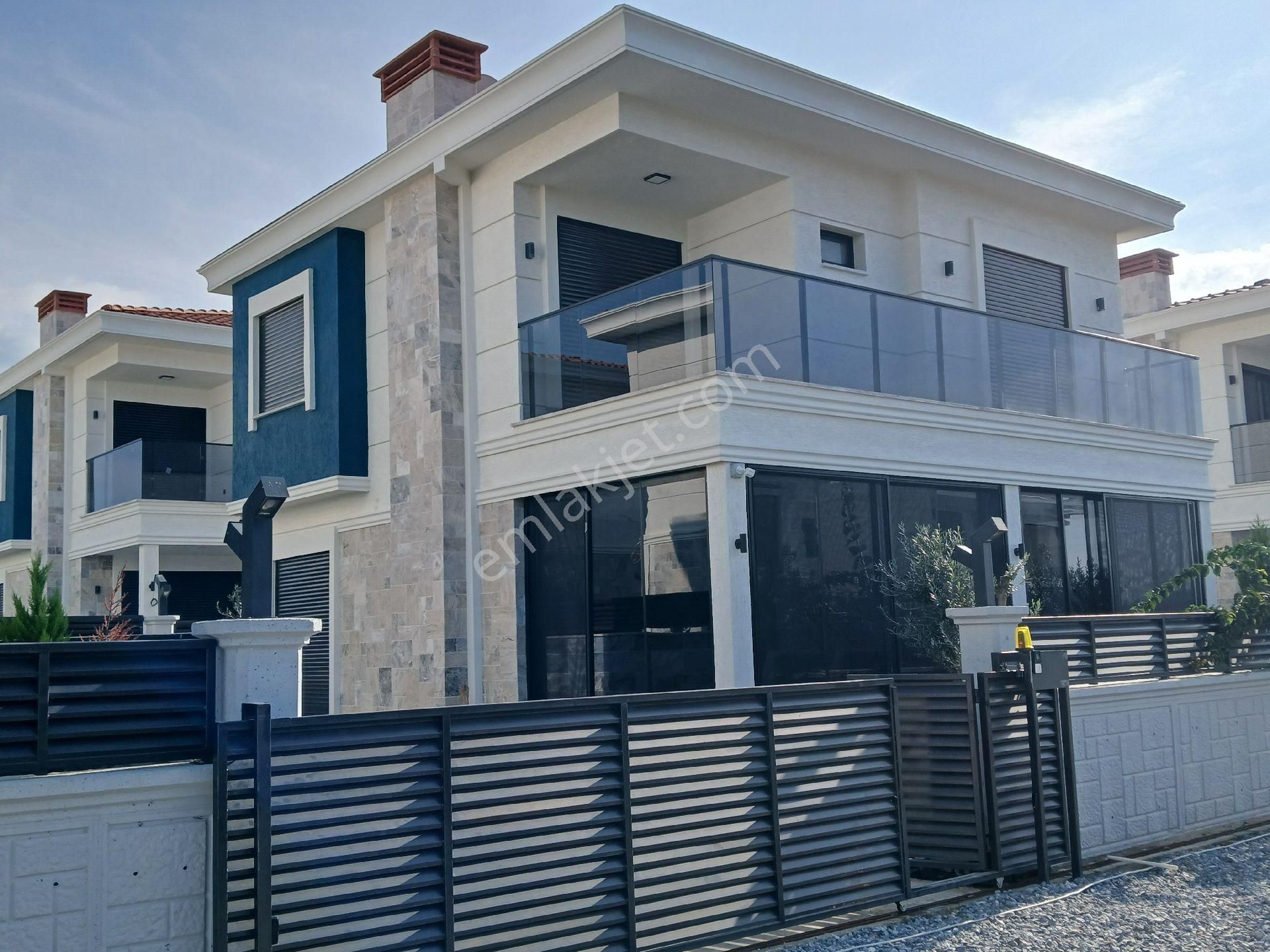 Villastar Emlak Dan, Davutlar Da, 0 Yeni ,3+1, Havuzlu Havuz Ve Otoparklı Akıllı Villa - Görsel 4