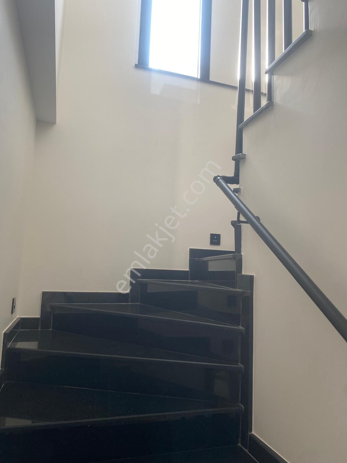 Villastar Emlak Dan, Davutlar Da, 0 Yeni ,3+1, Havuzlu Havuz Ve Otoparklı Akıllı Villa - Görsel 27