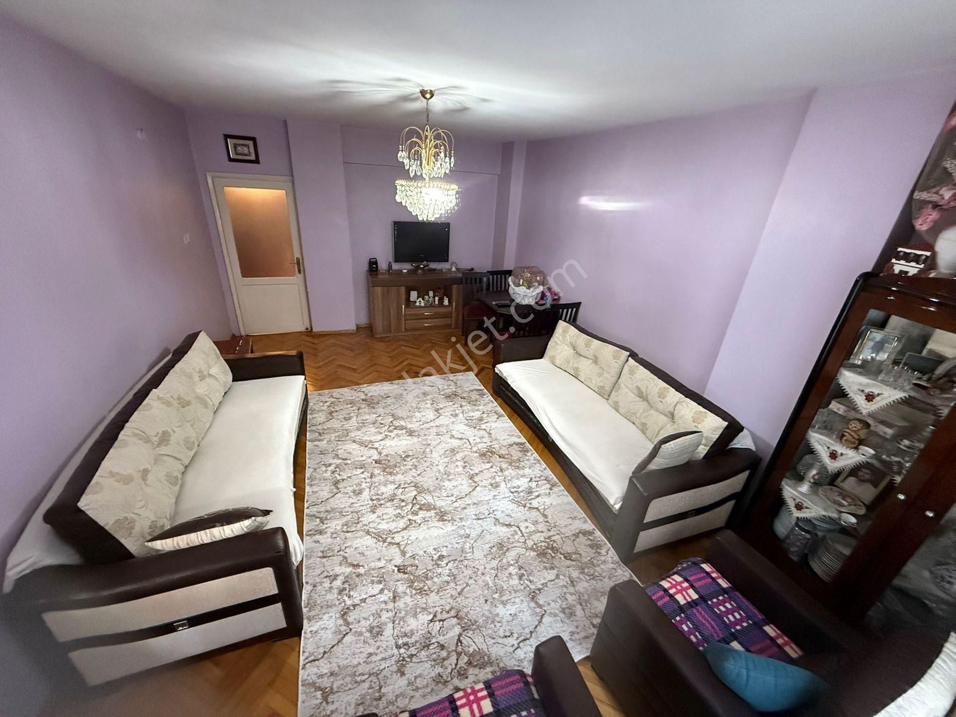 İstanbul House'dan Bahçelievler'de 3+1 Ön Cephe Ara Kat - Görsel 3