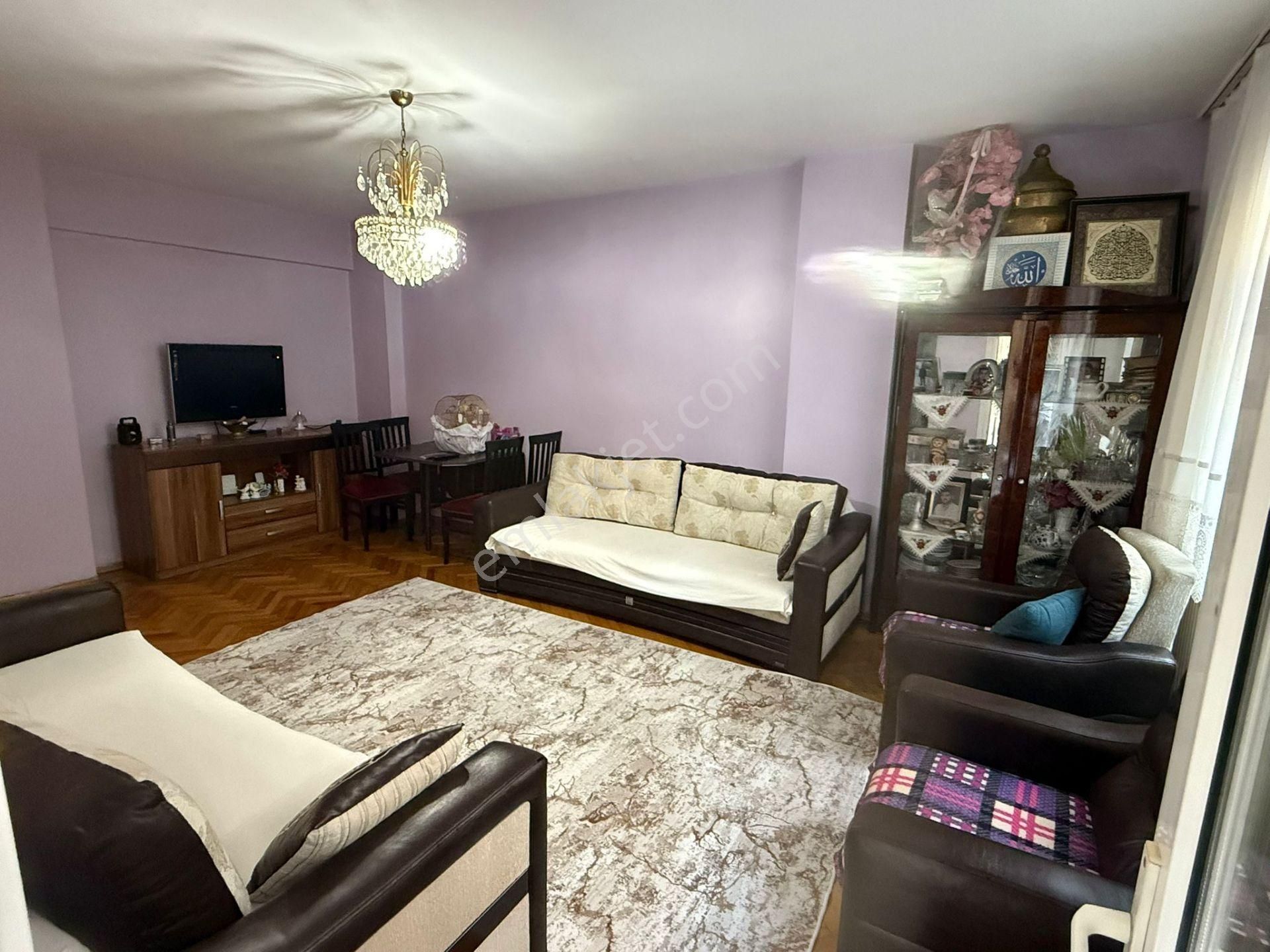 İstanbul House'dan Bahçelievler'de 3+1 Ön Cephe Ara Kat - Görsel 2