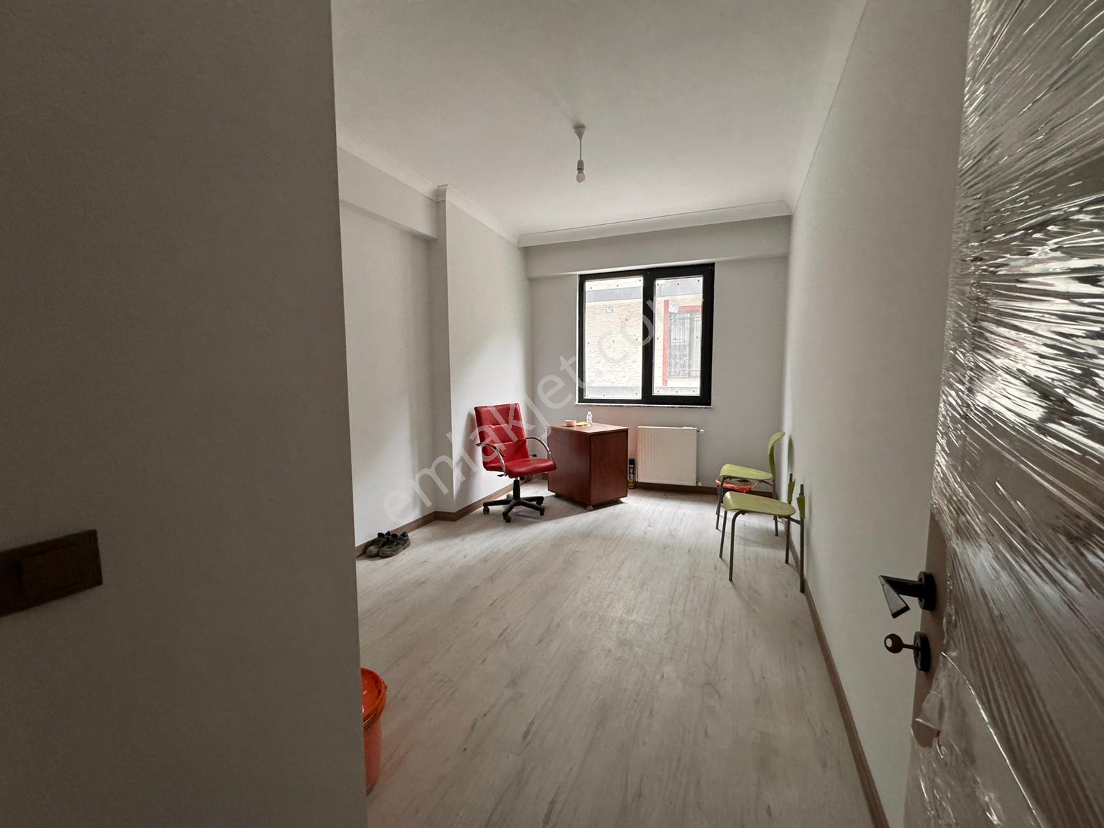 Edremit Tuzcumuratta 4+1 Oturuma Hazır Daire - Görsel 14
