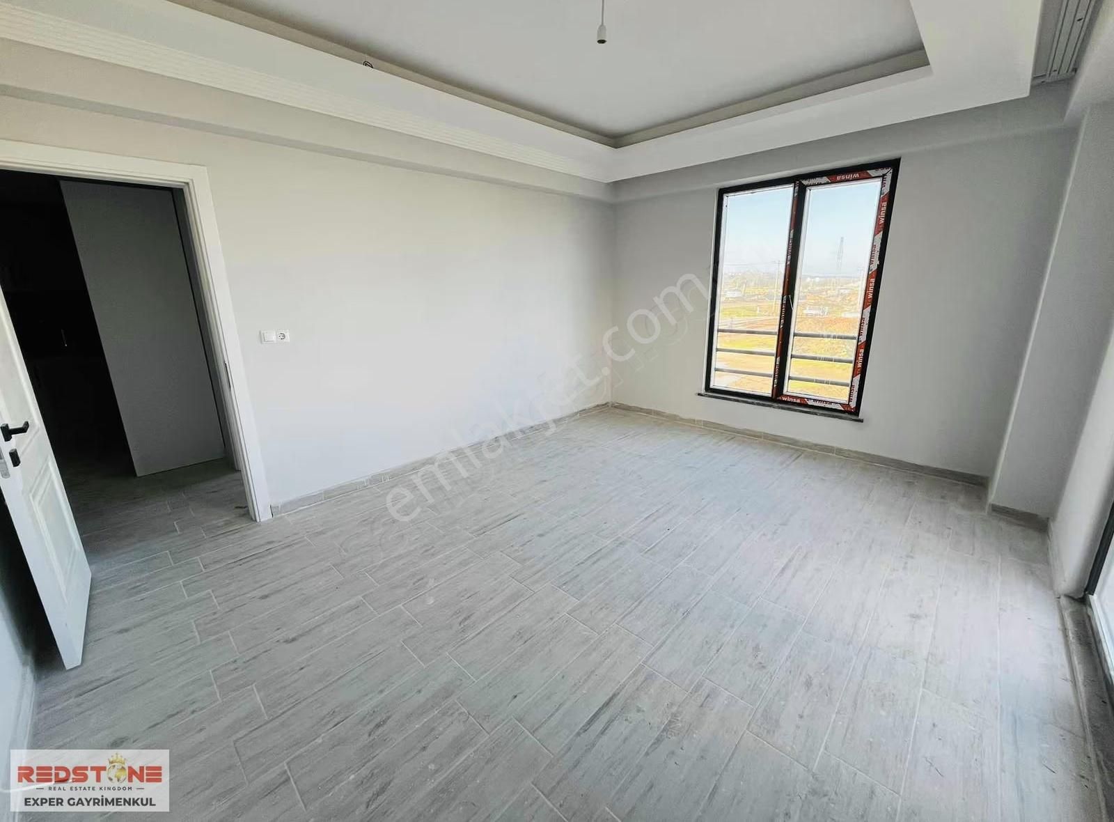 Gerçek İlan Havuzlu Sitede Ara Kat M.holde Y. Isıtma Sıfır 2+1 - Görsel 3