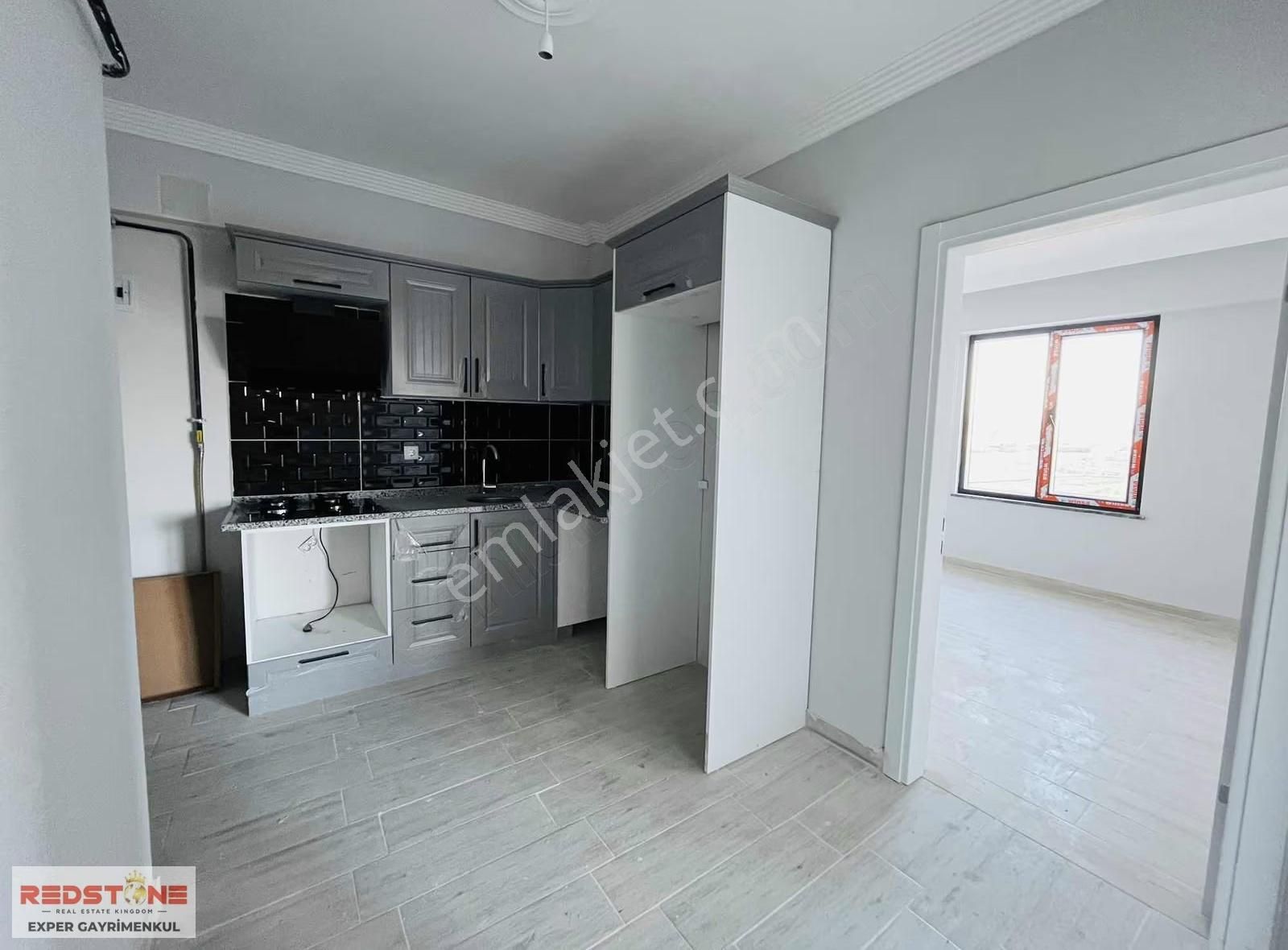 Gerçek İlan Havuzlu Sitede Ara Kat M.holde Y. Isıtma Sıfır 2+1 - Görsel 4