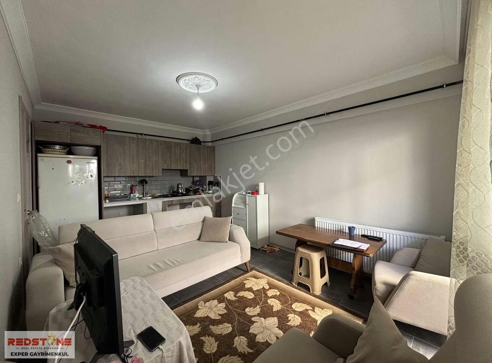 Karasuda Cadde Üzeri 4 Yıllık Binada Ara Kat Satılık Kupon Daire - Görsel 7