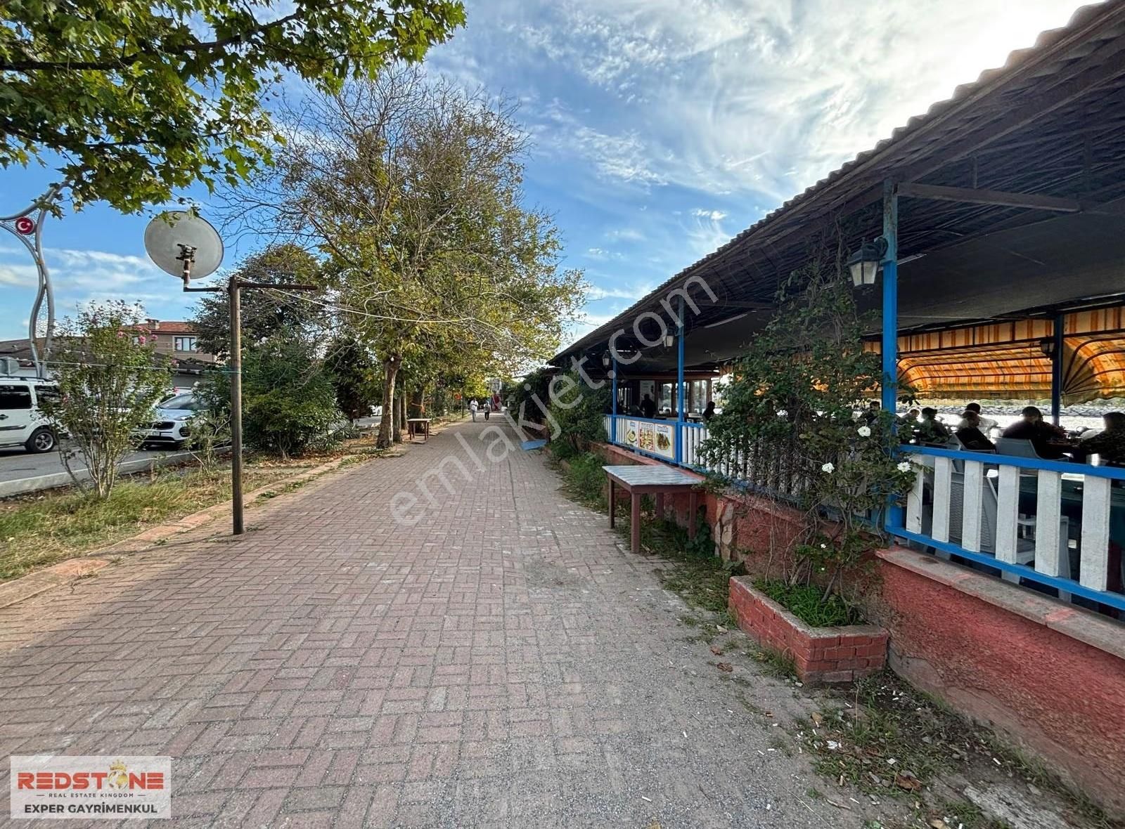 Karasuda Cadde Üzeri 4 Yıllık Binada Ara Kat Satılık Kupon Daire - Görsel 18