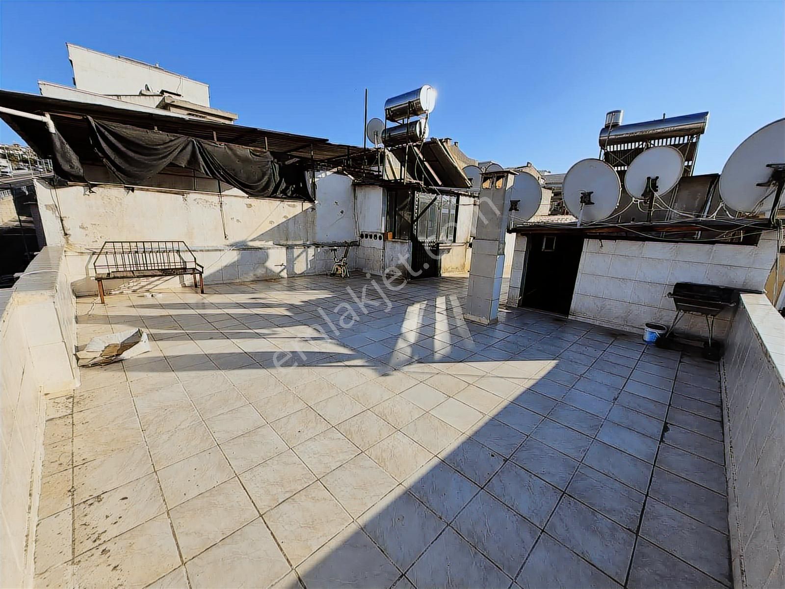 Buca Lalelimah.uçanyolyanı/doğa Manzaralı/teraslı//otoparklı/3+1 - Görsel 14