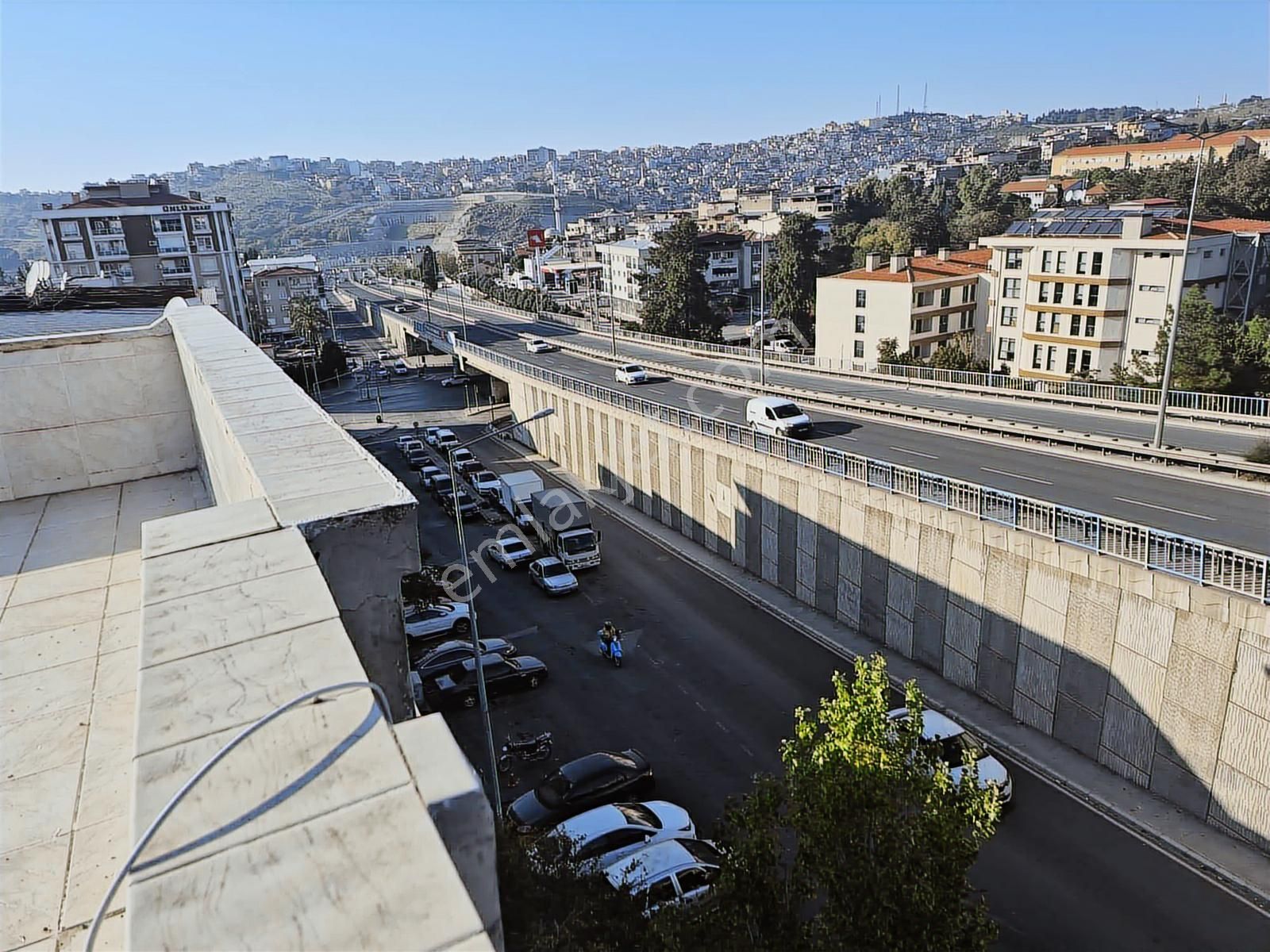 Buca Lalelimah.uçanyolyanı/doğa Manzaralı/teraslı//otoparklı/3+1 - Görsel 34