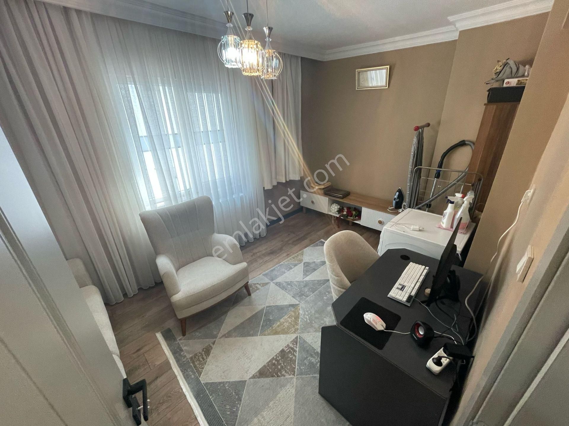 Sincan Mareşalda 3+1 Full Yapılı Ara Kat Trene Yakın Lüks Daire - Görsel 15