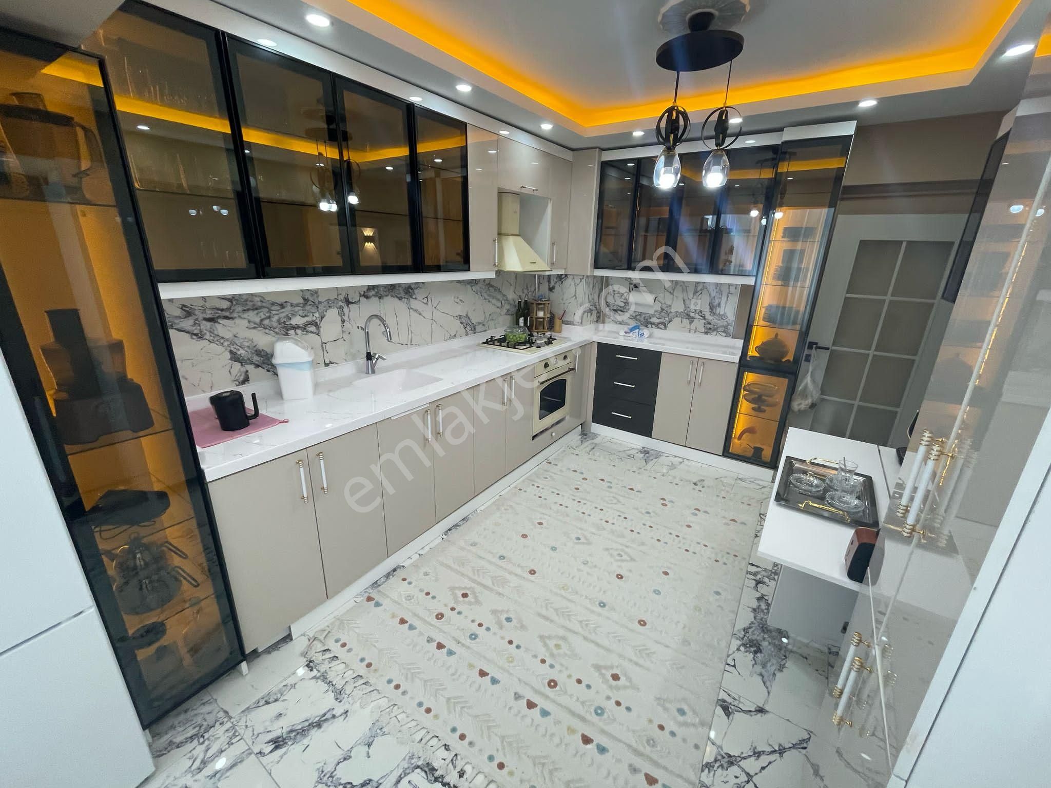 Sincan Mareşalda 3+1 Full Yapılı Ara Kat Trene Yakın Lüks Daire - Görsel 33