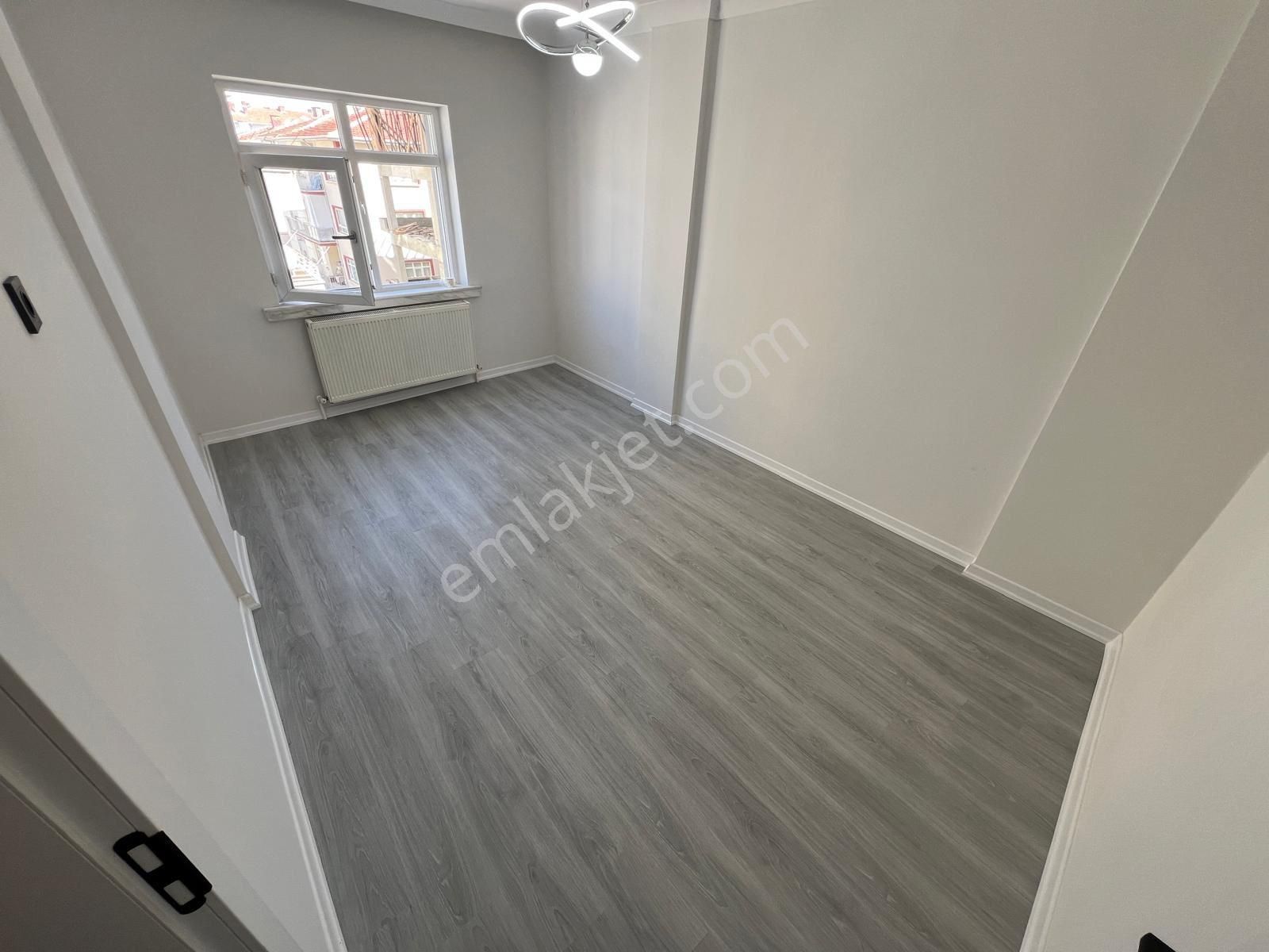 İstasyon'dan Mareşal Çakmak Mh'de Ara Kat Lüks 3+1 Satılık Daire - Görsel 18