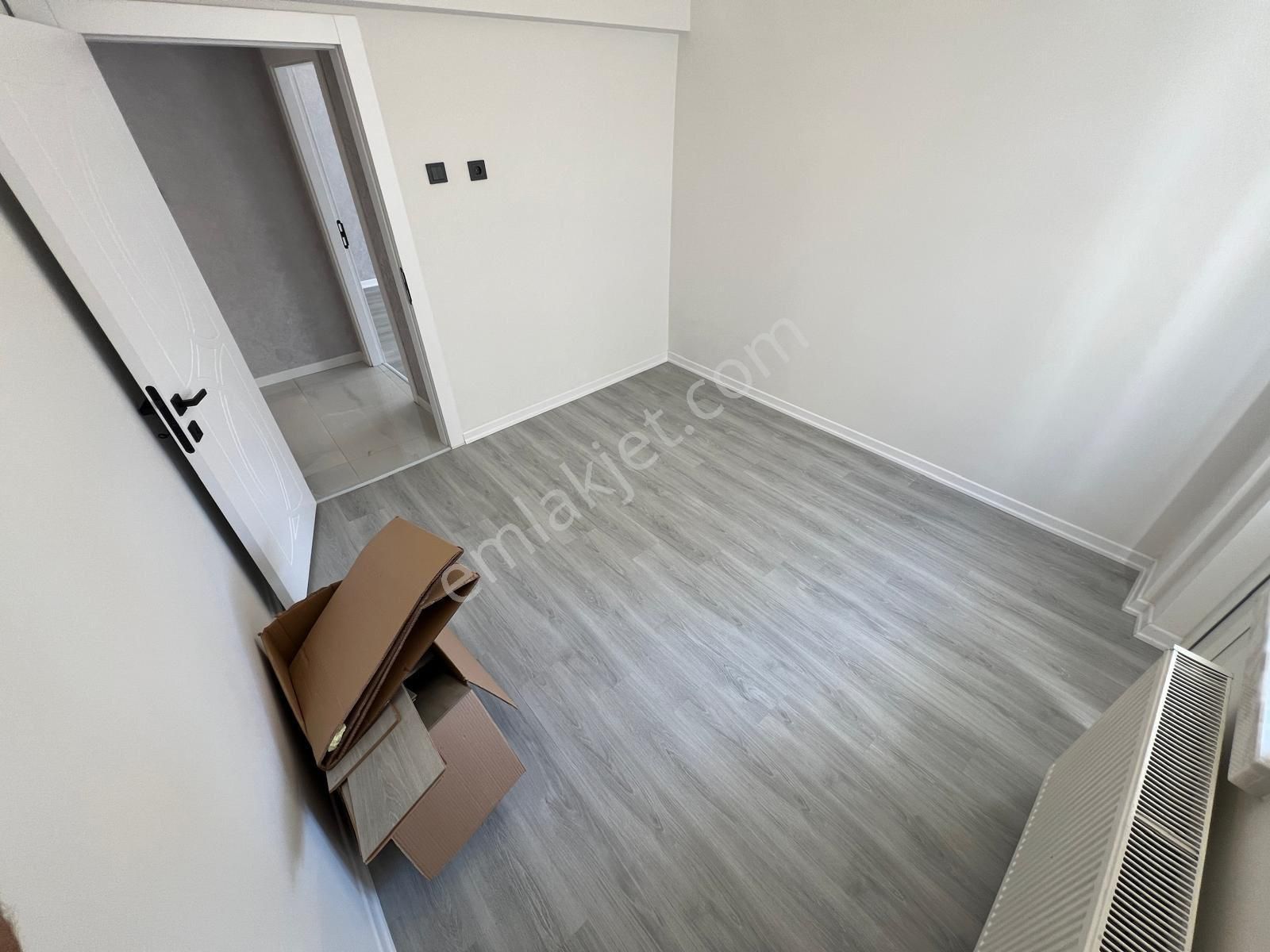 İstasyon'dan Mareşal Çakmak Mh'de Ara Kat Lüks 3+1 Satılık Daire - Görsel 13