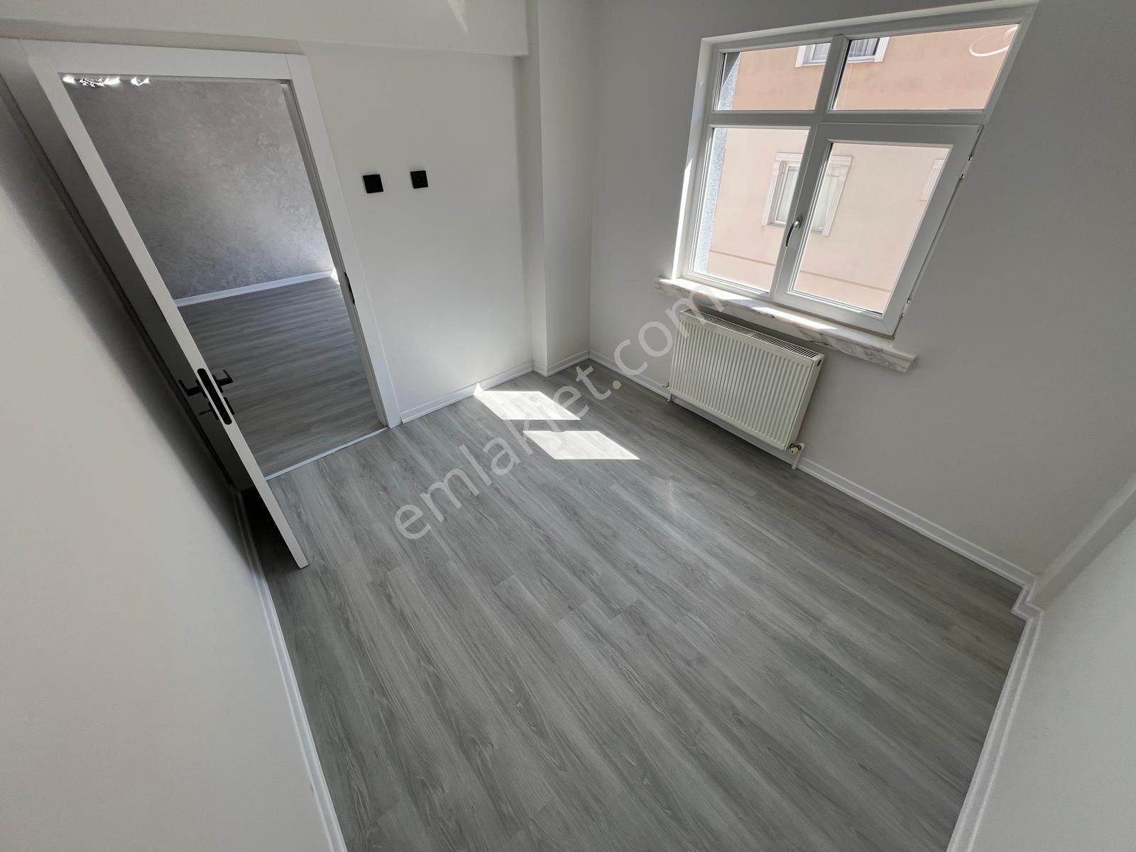 İstasyon'dan Mareşal Çakmak Mh'de Ara Kat Lüks 3+1 Satılık Daire - Görsel 12