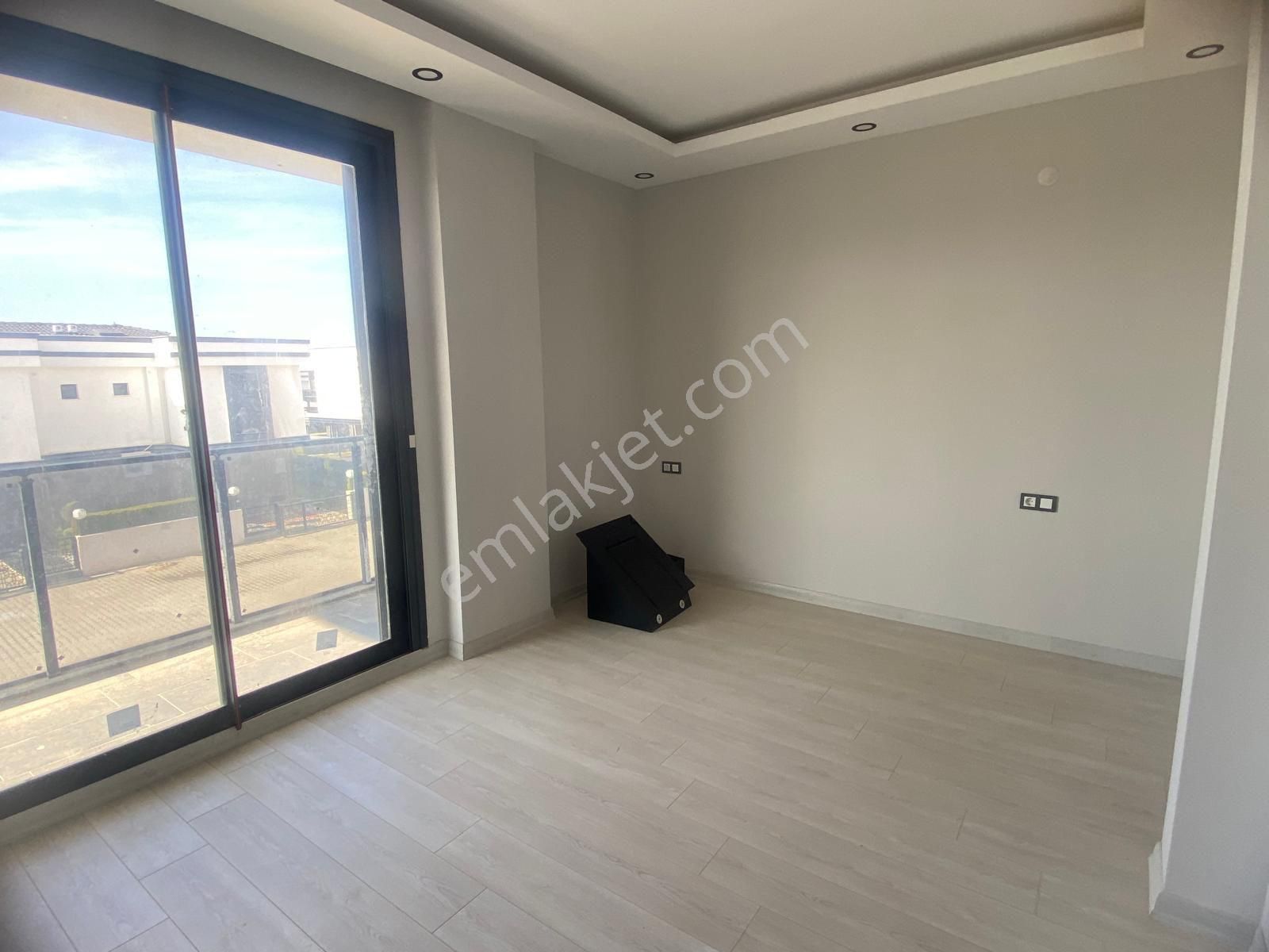 Villastar Emlak Dan, Davutlar Da, Denize Yakın, Akıllı Ev, 3+1 Odalı, Ortak Havuzlu Villa - Görsel 18