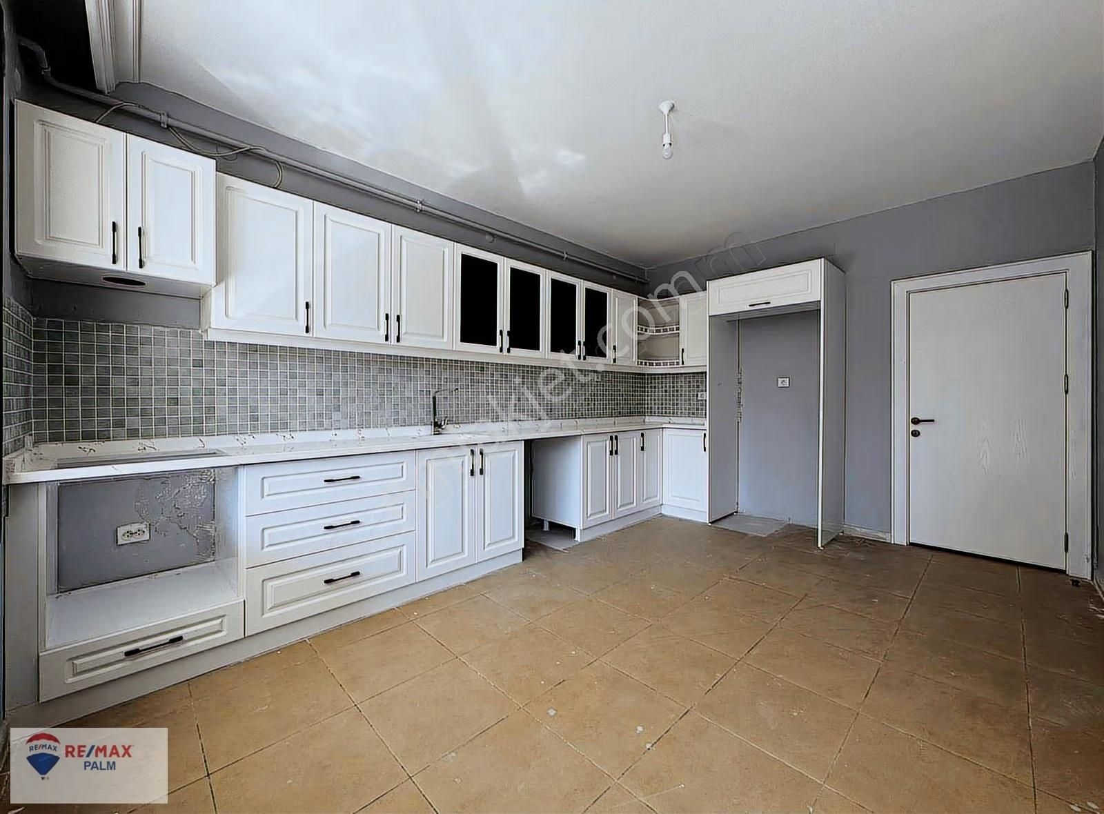 Remax Palm'den Adnan Menderes Blv.'nda Gerçek 5+1 Kiralık Daire - Görsel 10