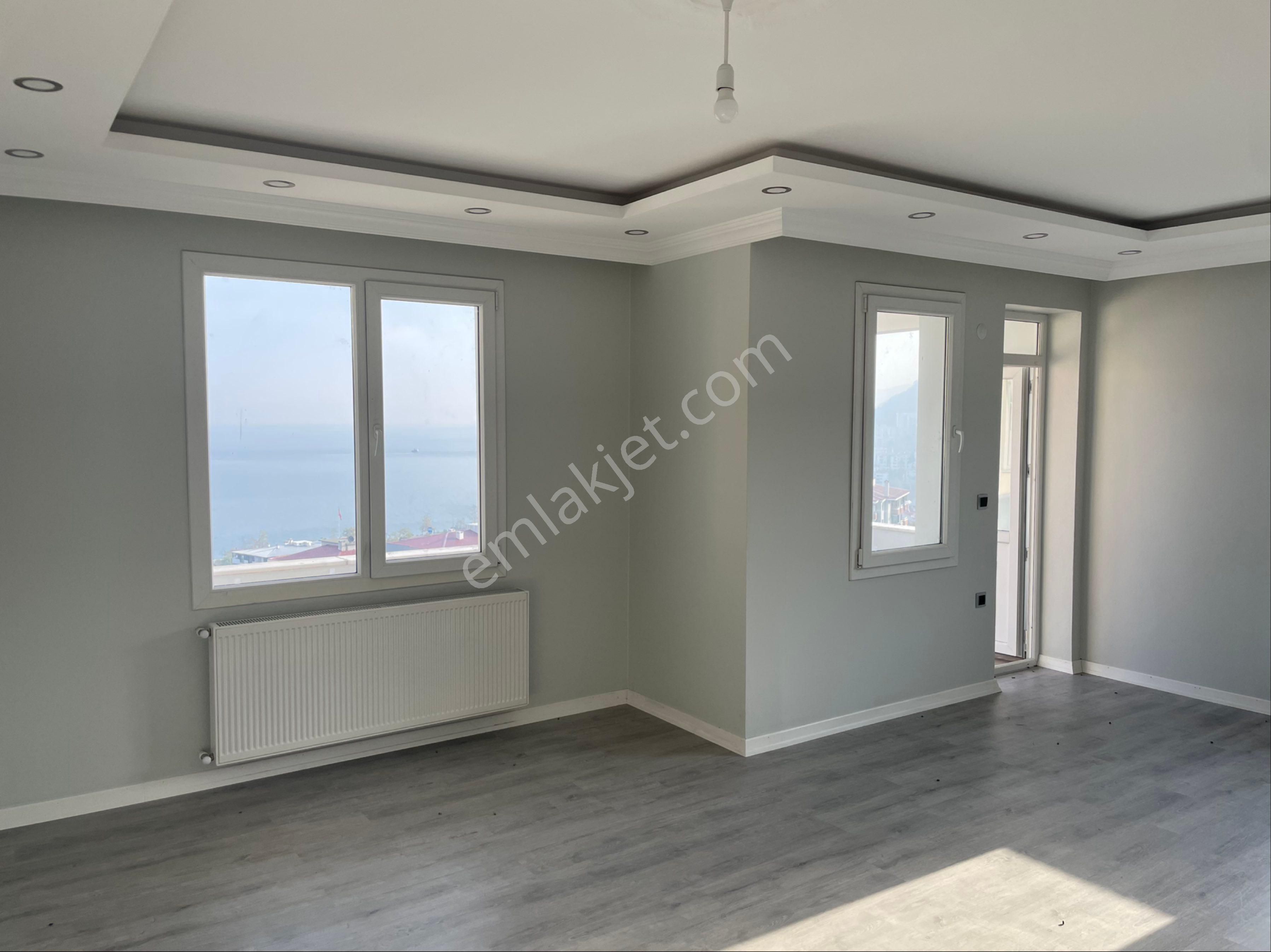 Sürmene Çarşı Mahallesi Seymenlide Manzaraya Hakim 3+1 150 M2 Sıfır Yapılı Daire - Görsel 5