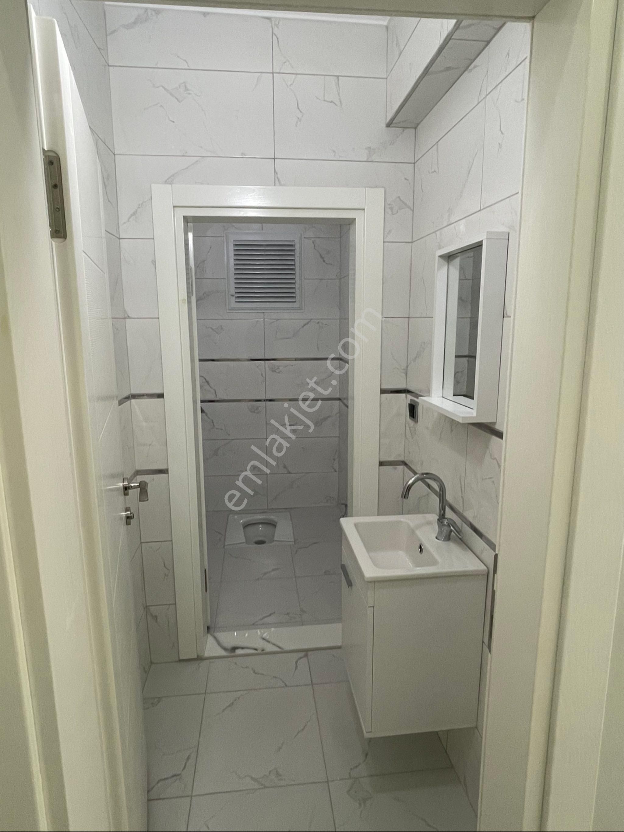 Sürmene Çarşı Mahallesi Seymenlide Manzaraya Hakim 3+1 150 M2 Sıfır Yapılı Daire - Görsel 12