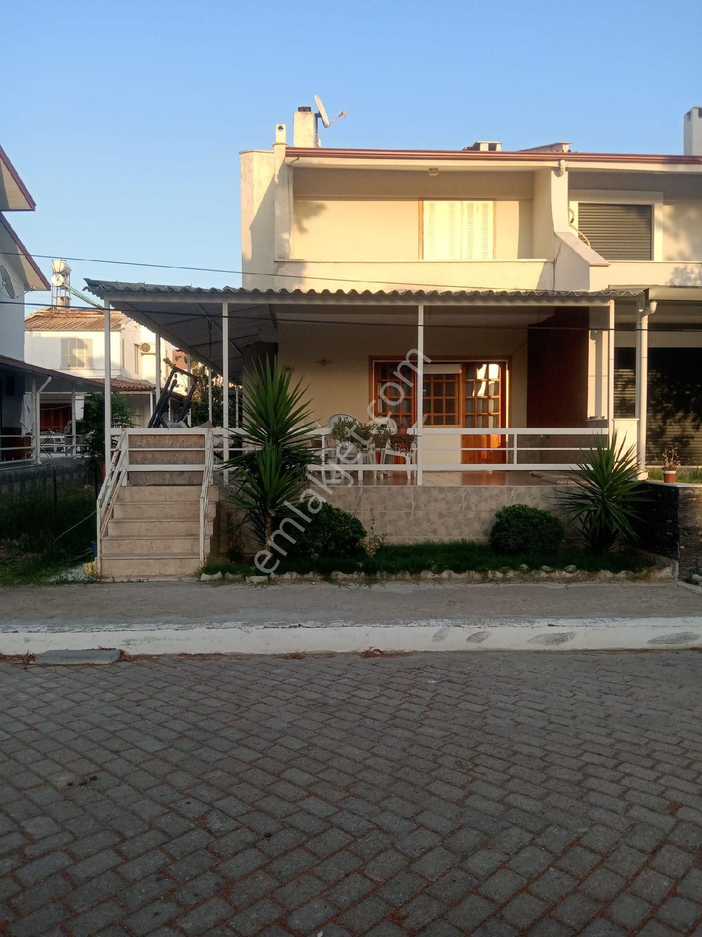Villastar Emlak Dan, Kkadıkalesimah.de 3+1 Odalı, Doğal Gazlı ,yola Cepheli Villa - Görsel 2