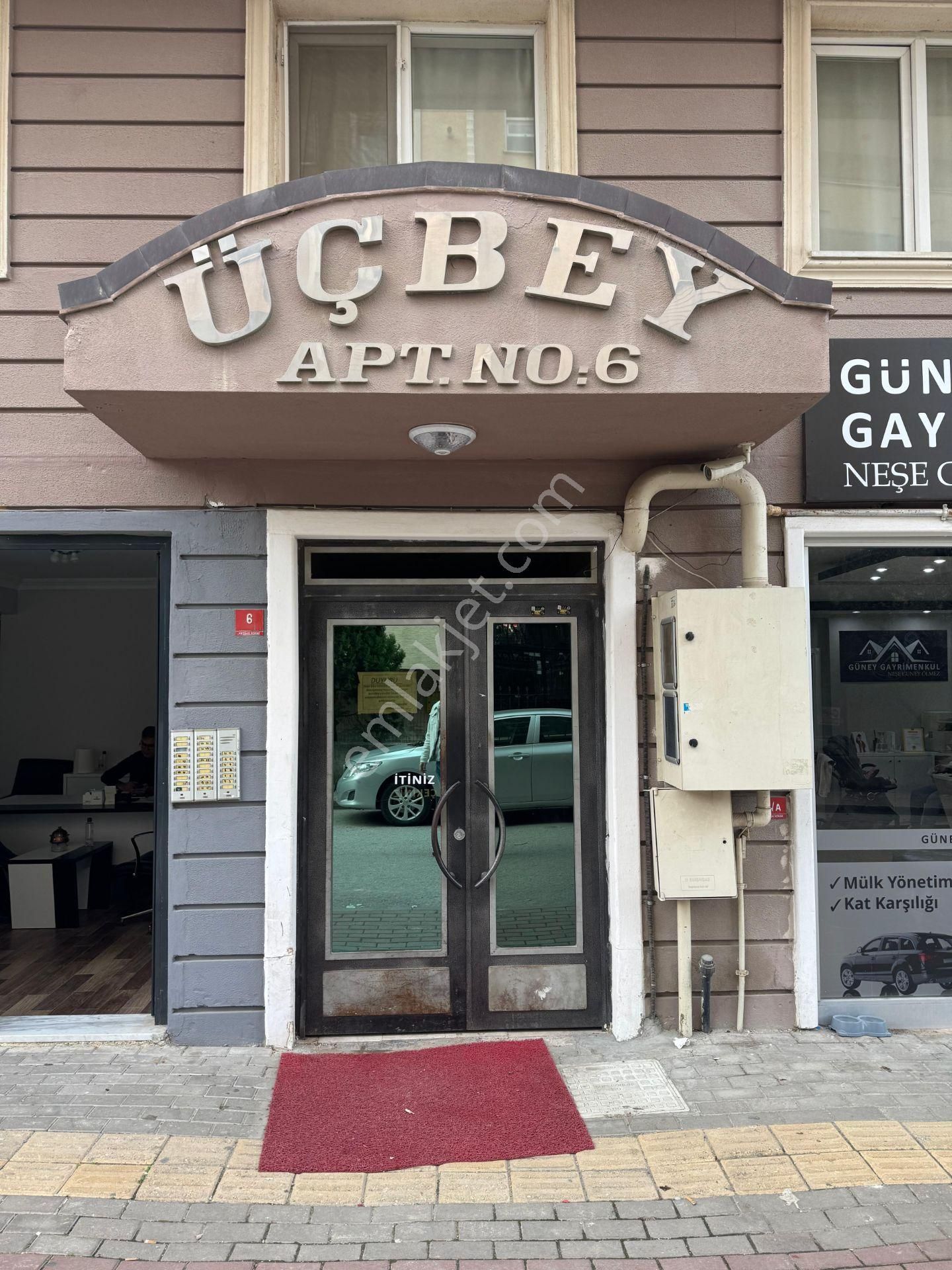 Bahar'dan Dumlupınar'da İçi Yenilenmiş Eşyalı 2+1 Balkonlu Daire - Görsel 4