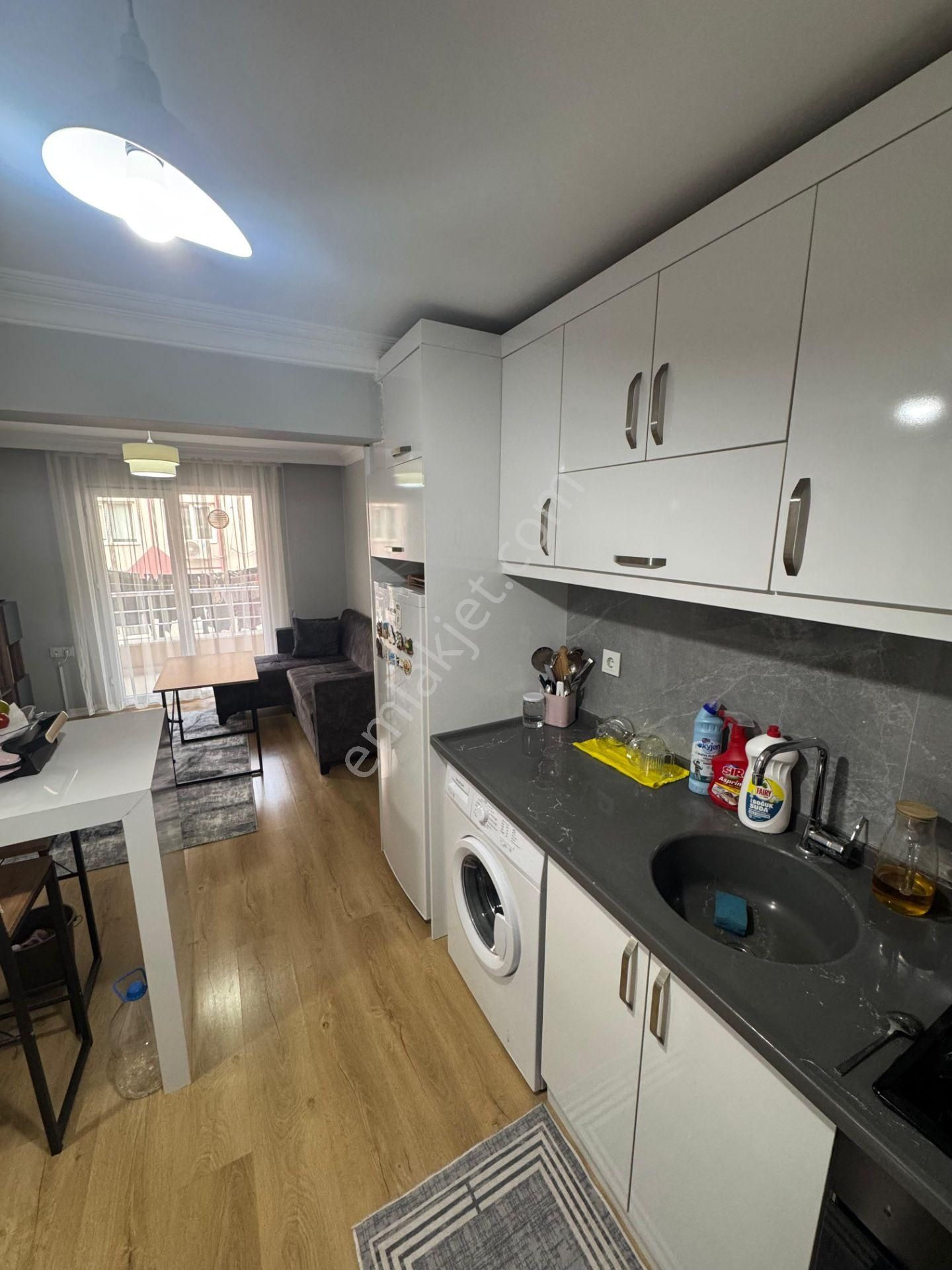 Bahar'dan Dumlupınar'da İçi Yenilenmiş Eşyalı 2+1 Balkonlu Daire - Görsel 8