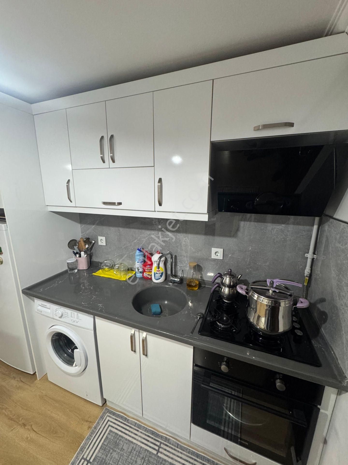 Bahar'dan Dumlupınar'da İçi Yenilenmiş Eşyalı 2+1 Balkonlu Daire - Görsel 7