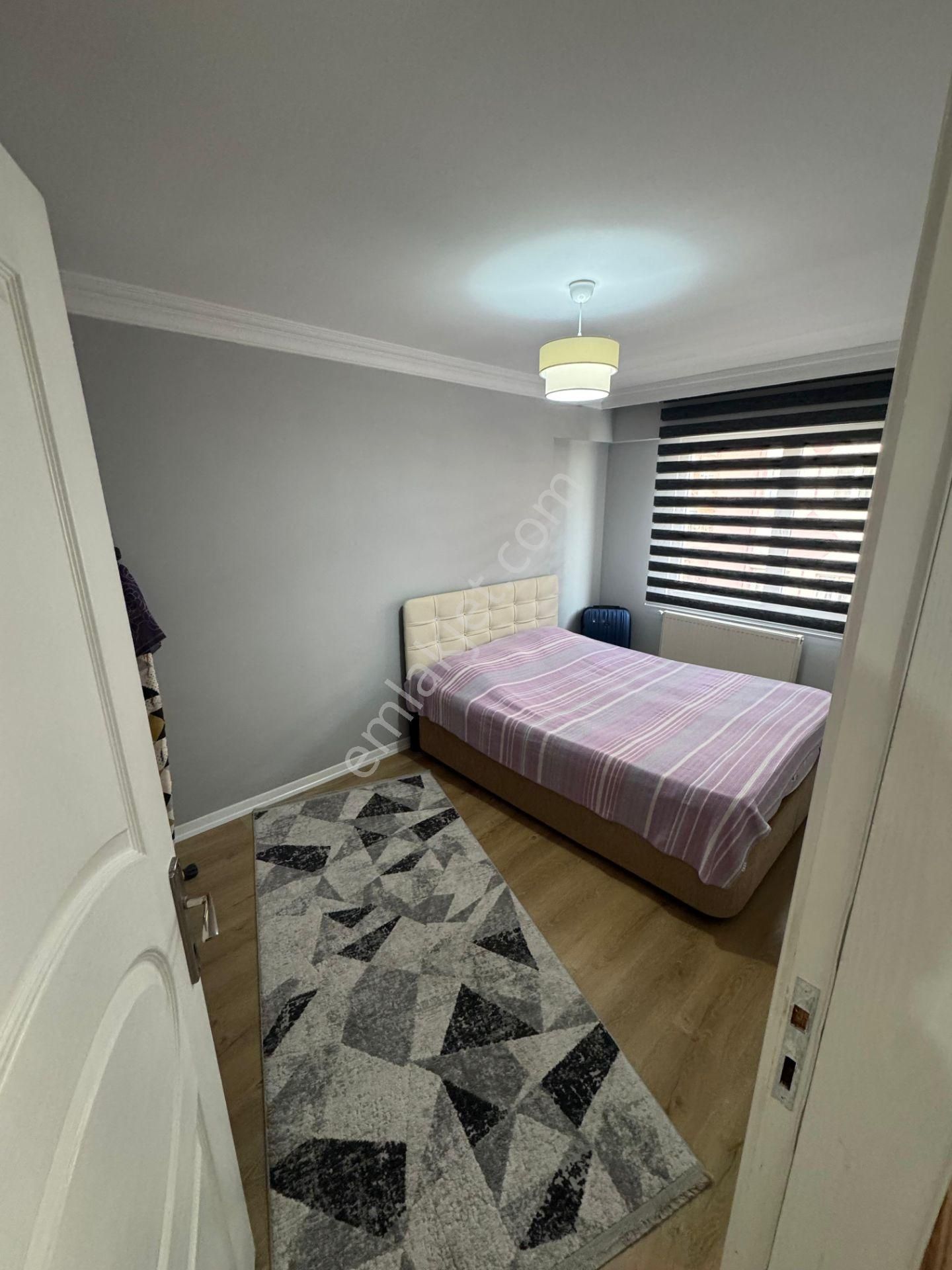 Bahar'dan Dumlupınar'da İçi Yenilenmiş Eşyalı 2+1 Balkonlu Daire - Görsel 15