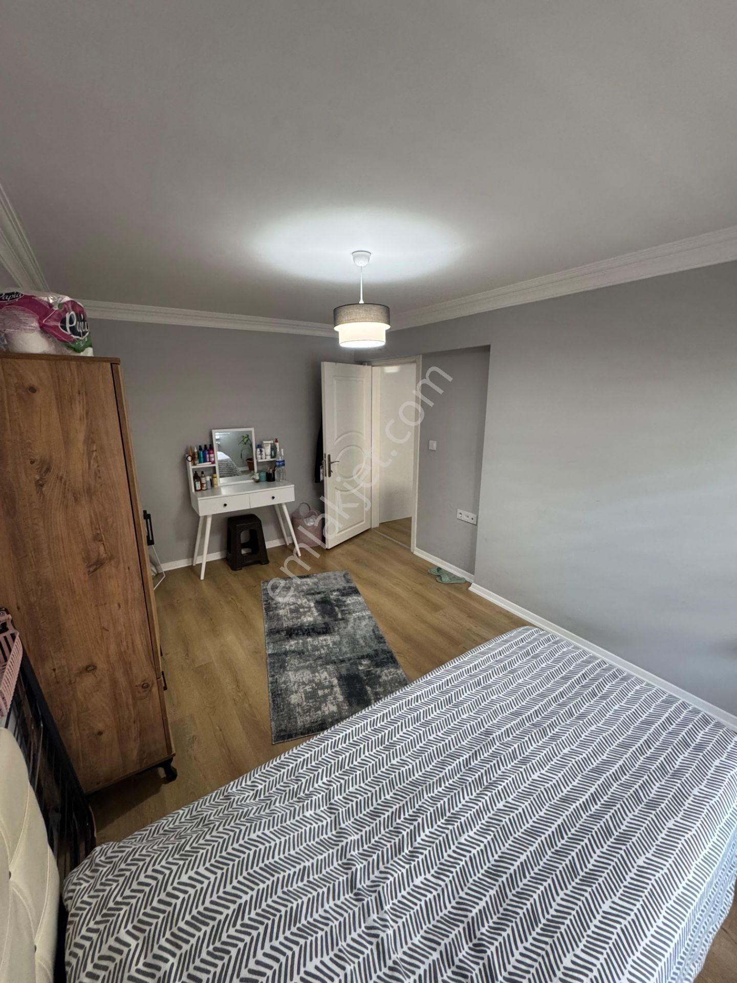 Bahar'dan Dumlupınar'da İçi Yenilenmiş Eşyalı 2+1 Balkonlu Daire - Görsel 12