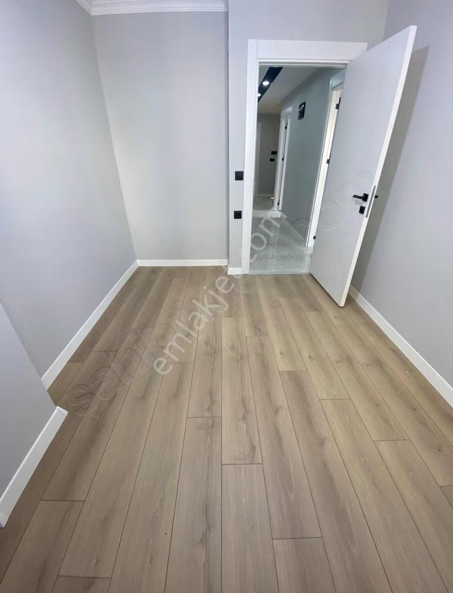 Deniz Can Emlak Satılık 4+1 Üst Dublex - Görsel 2